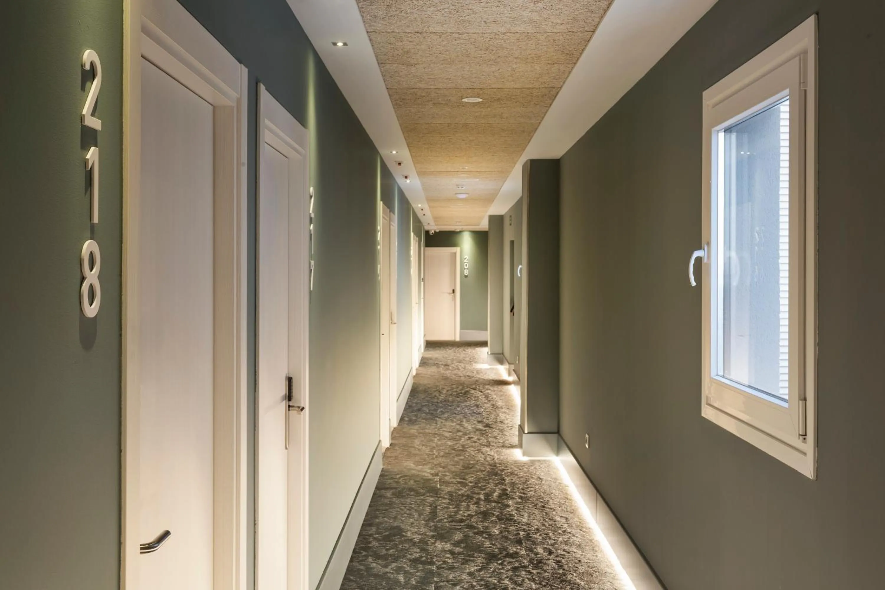 Decorative detail in B&B HOTEL Almería Vicar