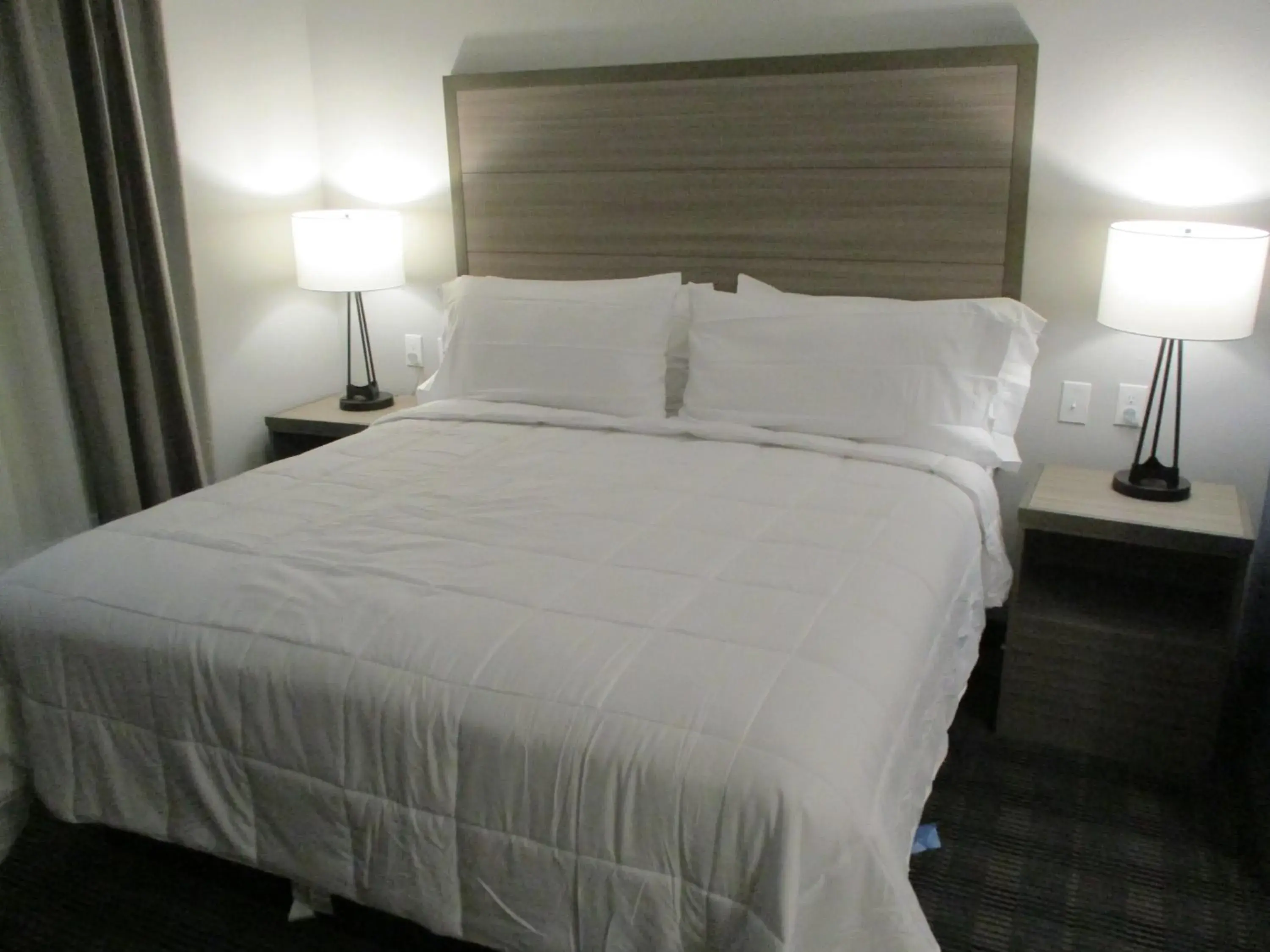 Bed in Best Western Plus Wills Point Bed in Best Western Plus Wills Point