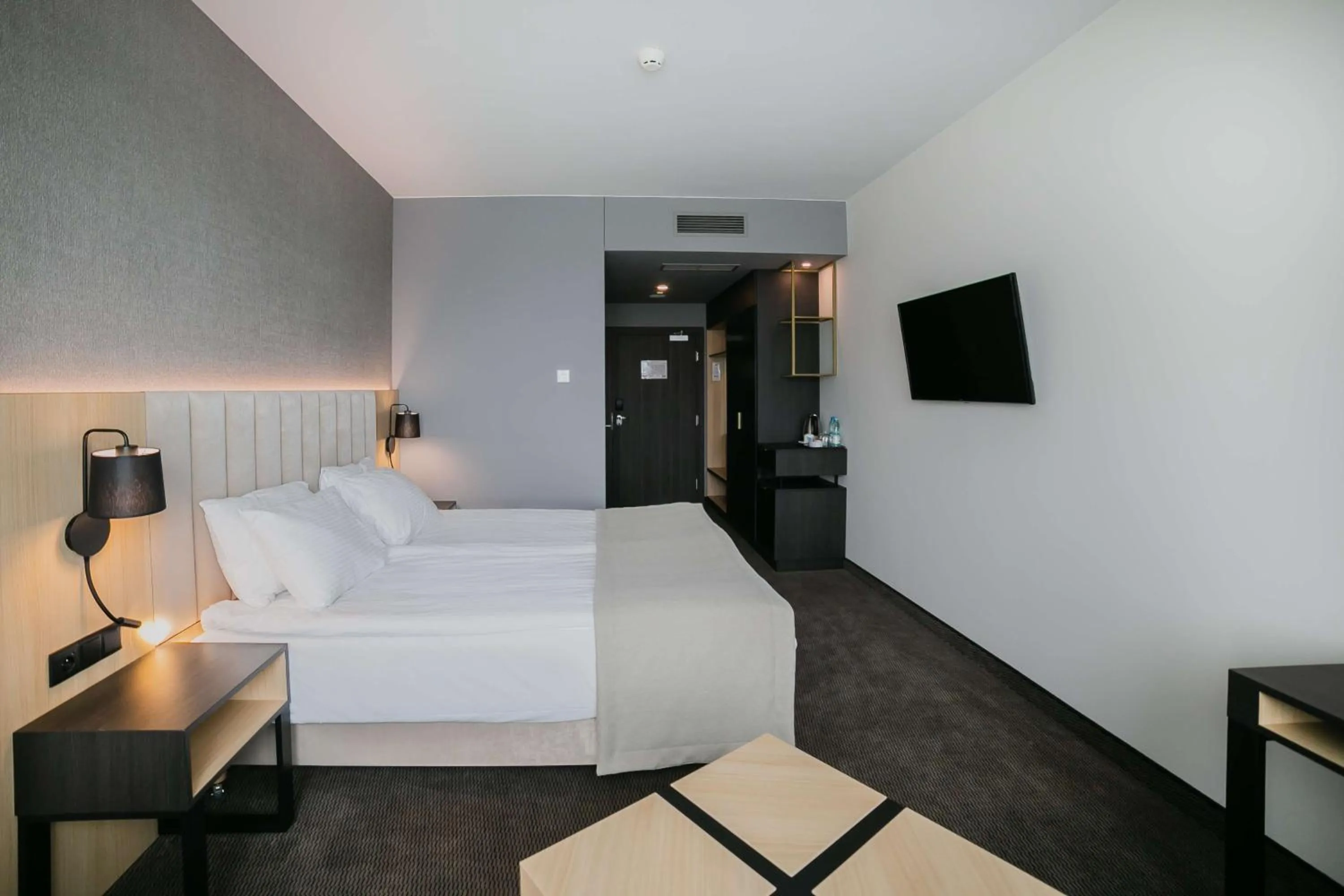 Photo of the whole room, Bed in V Hotel Warsaw