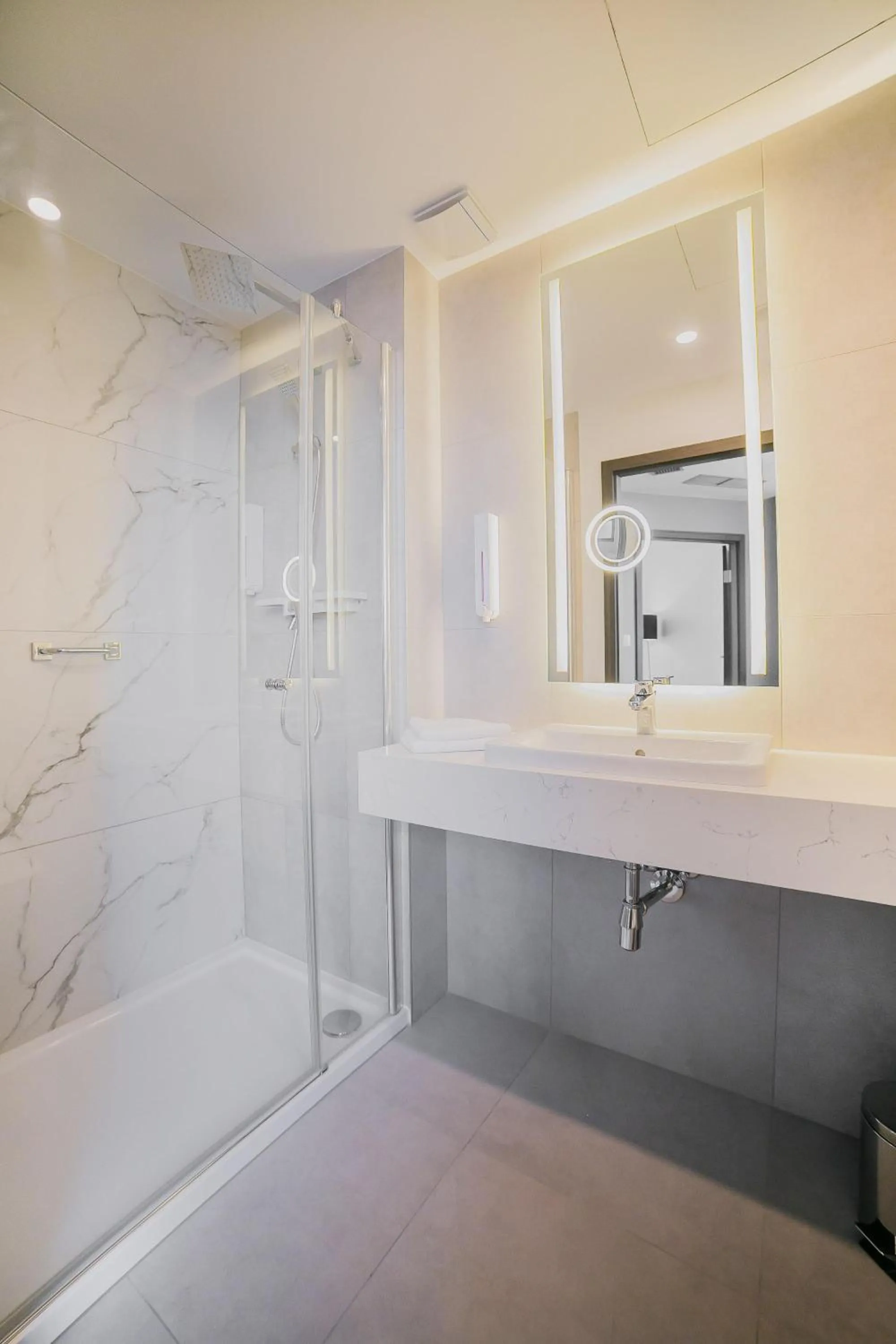 Bathroom in B&B HOTEL Warsaw East