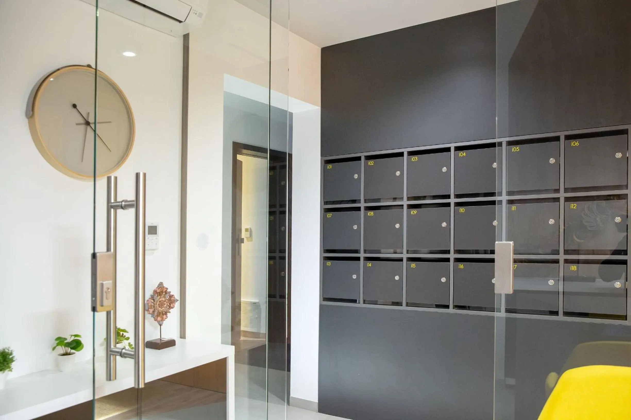 Lobby or reception in iroom