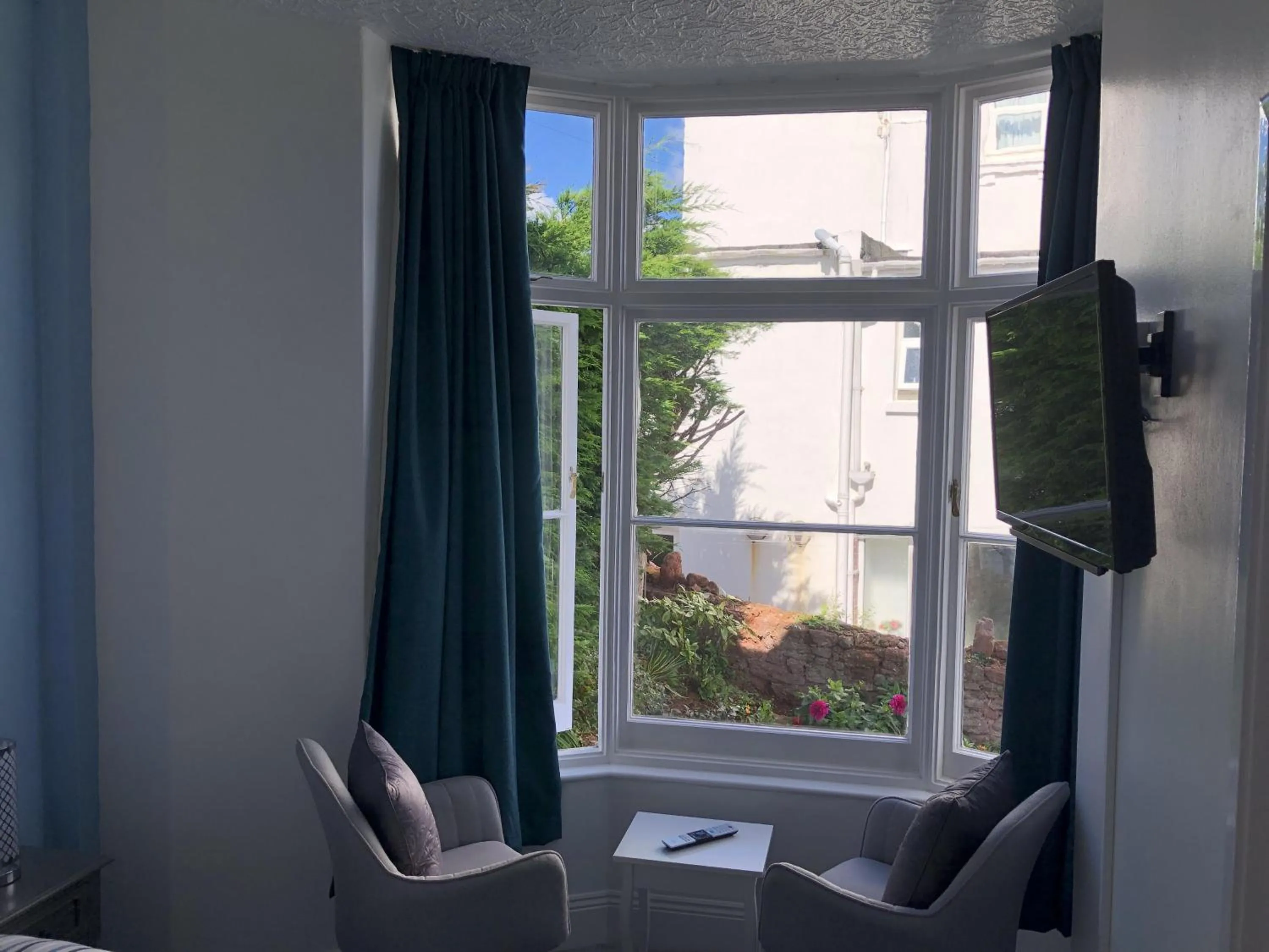 Bedroom in Harbour Lodge B&B