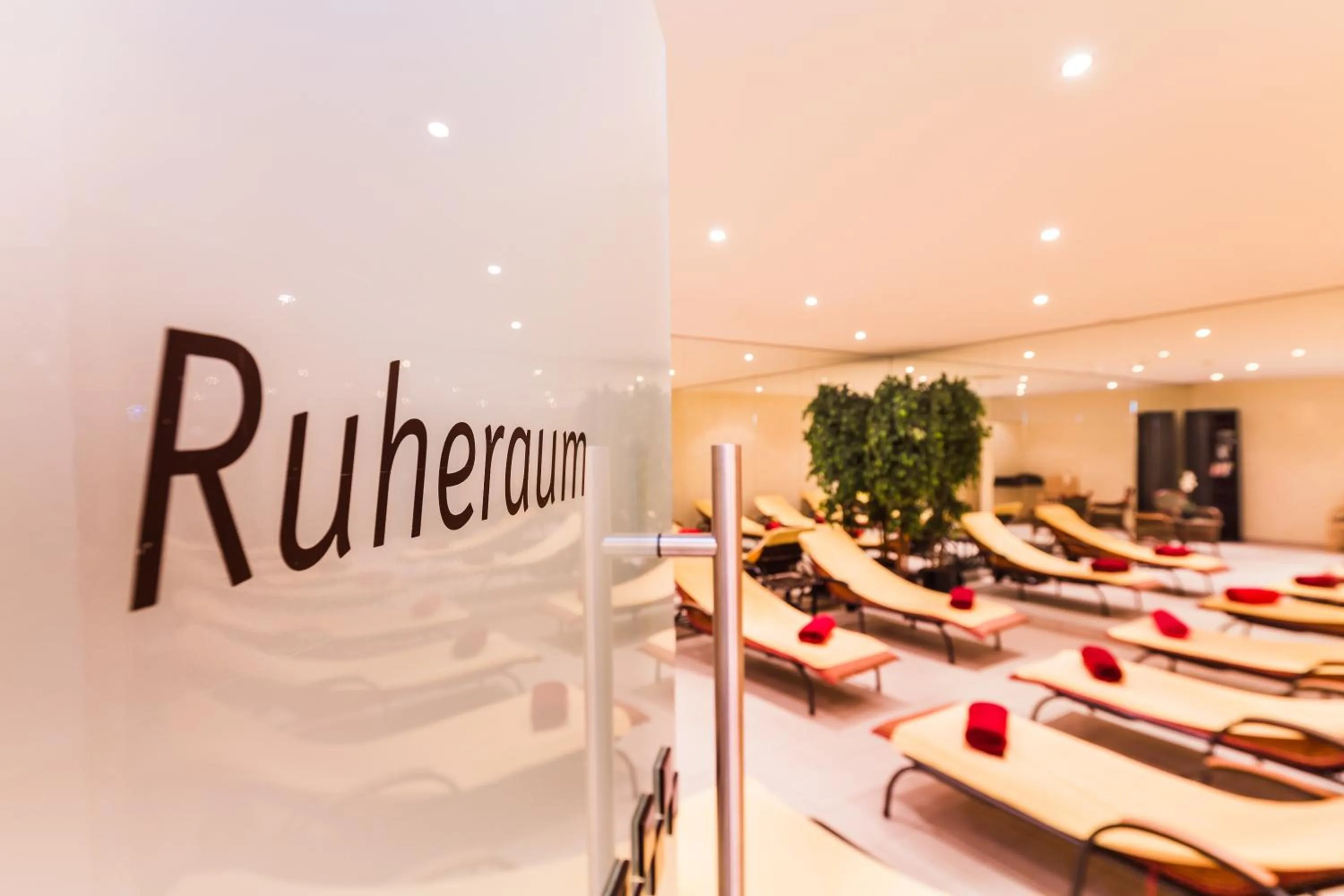 Spa and wellness centre/facilities in Hotel Villa Marburg im Park