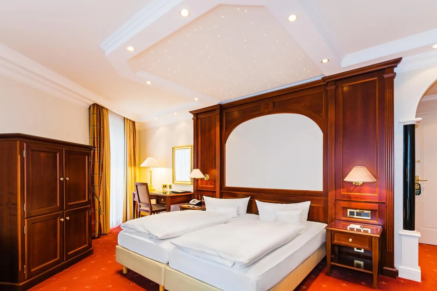 Photo of the whole room, Bed in Hotel Villa Marburg im Park