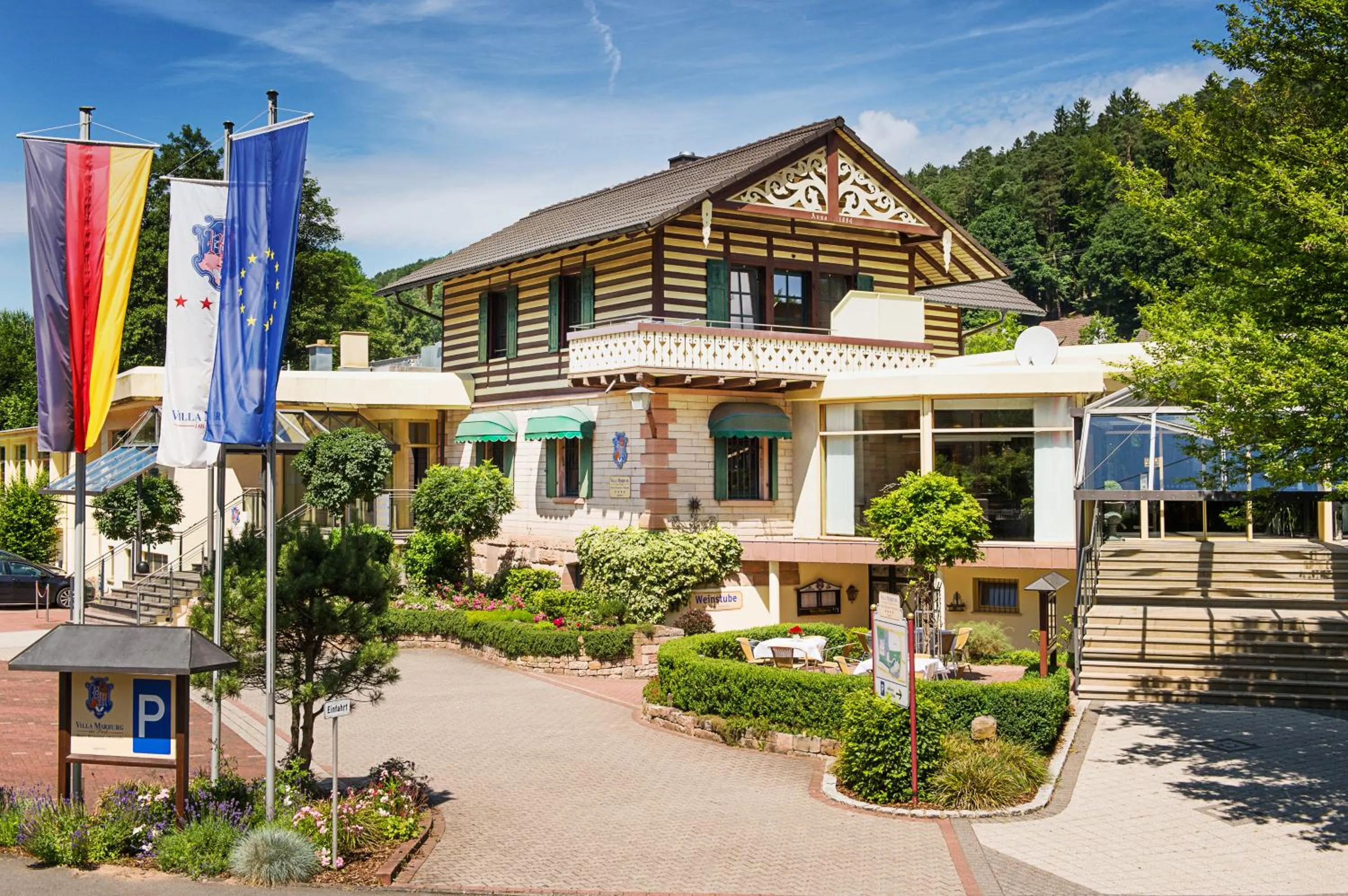 Facade/entrance in Hotel Villa Marburg im Park