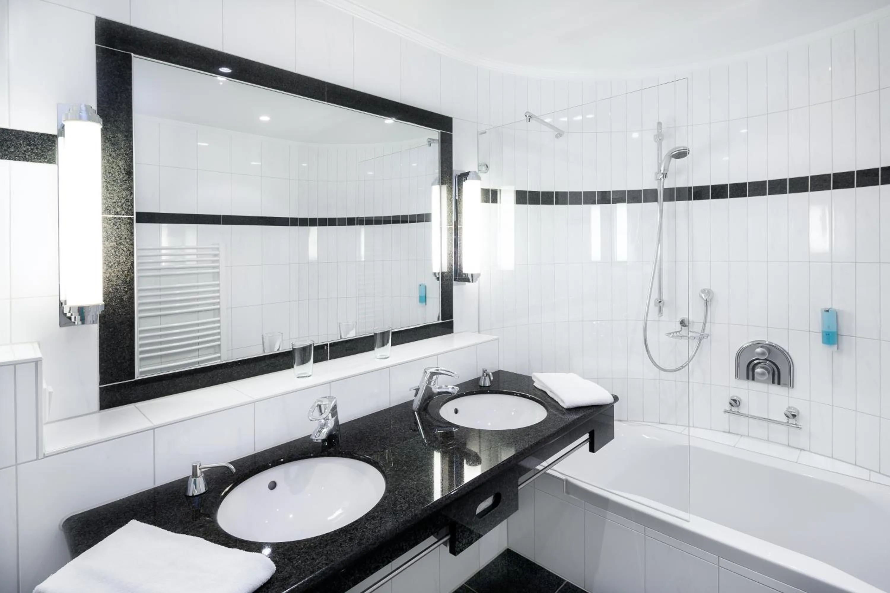 Photo of the whole room in Hotel Villa Marburg im Park