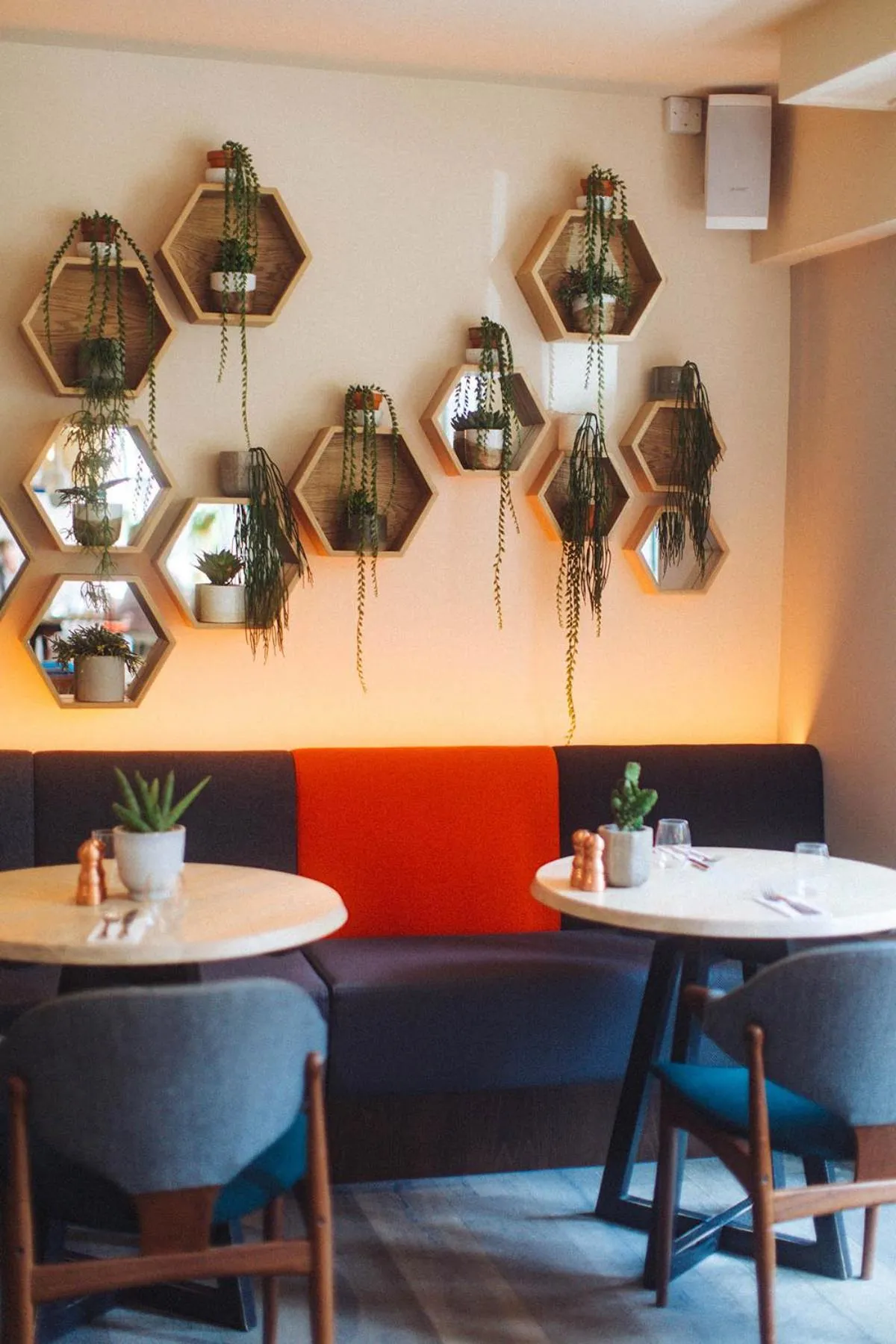 Restaurant/places to eat in The Corner London City