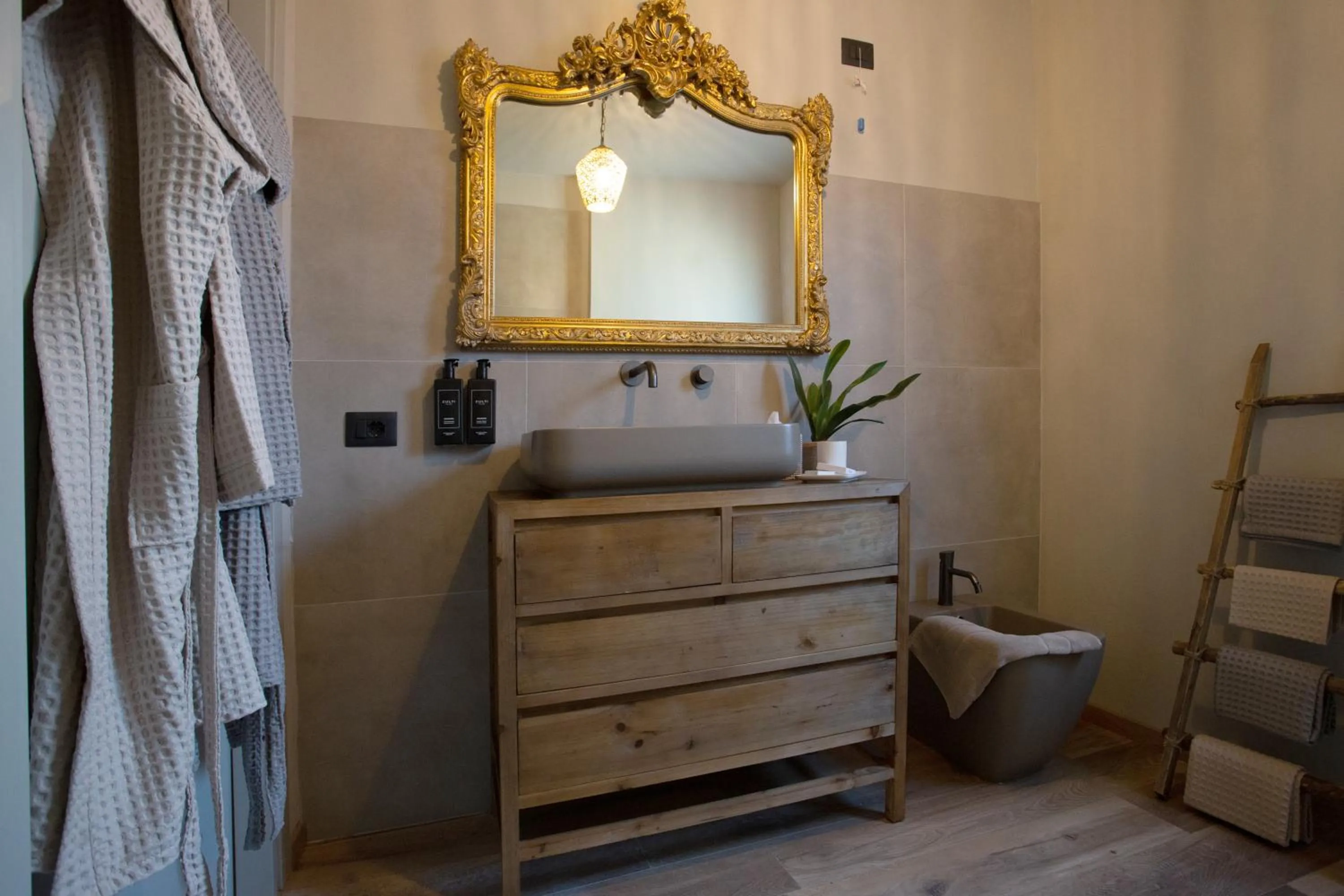Bathroom in Relais San Baio