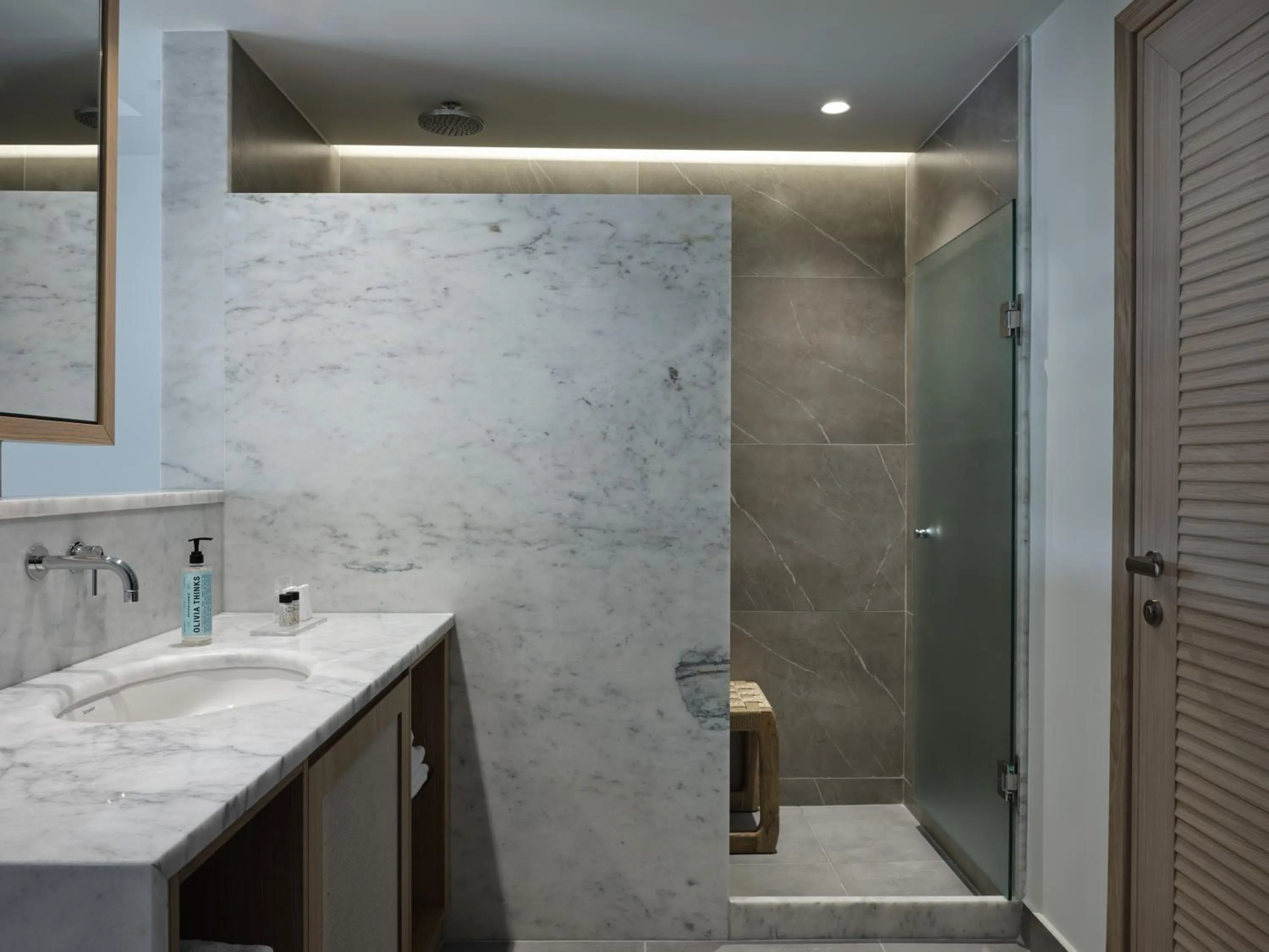 Shower in Atlantica Beach Resort Kos