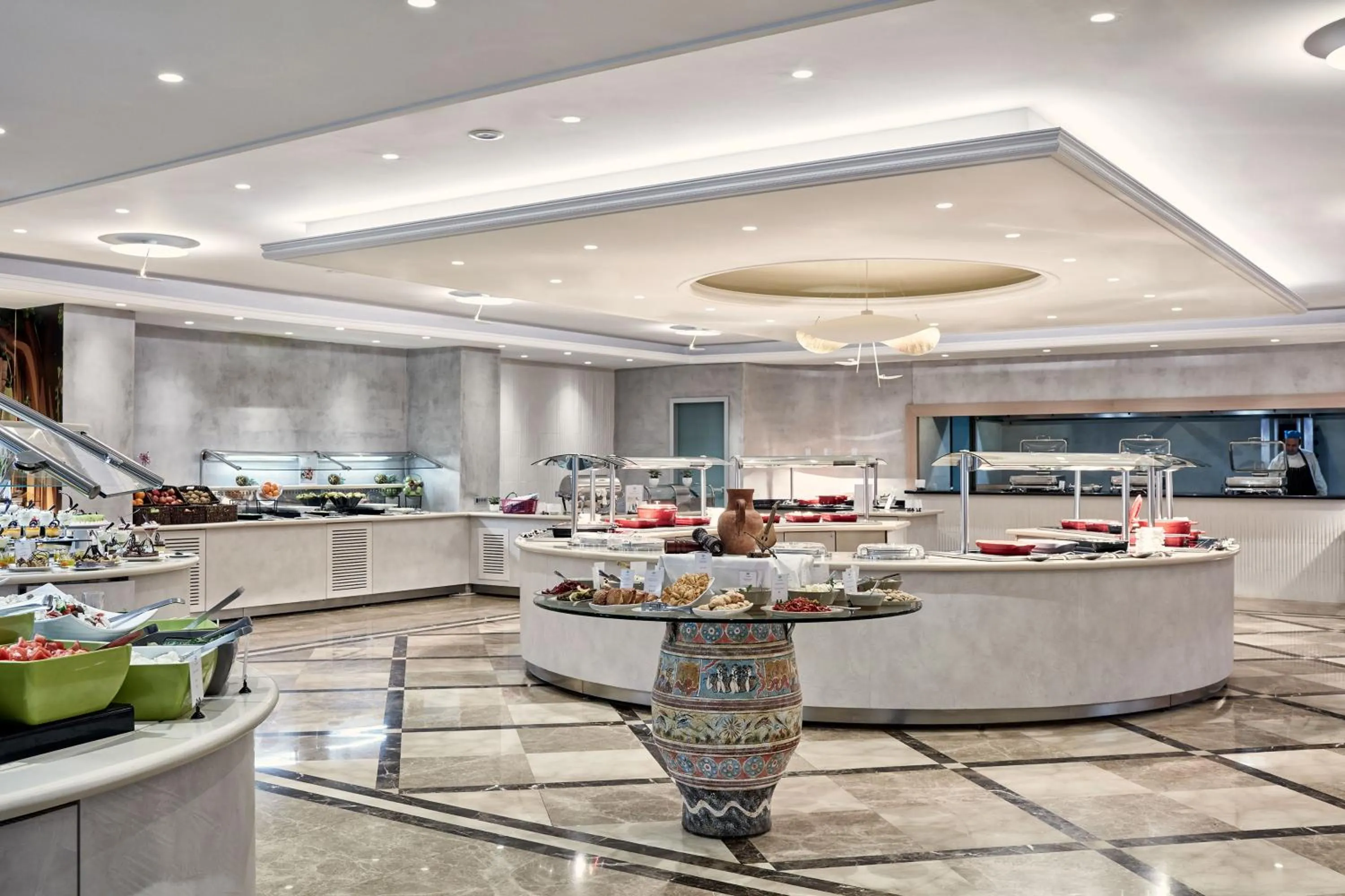 Breakfast in Atlantica Caldera Palace