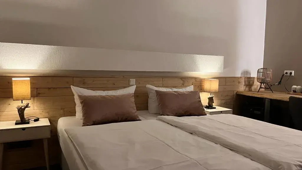 Double Room with Balcony in Harz hotel Iris Double Room with Balcony in Harz hotel Iris