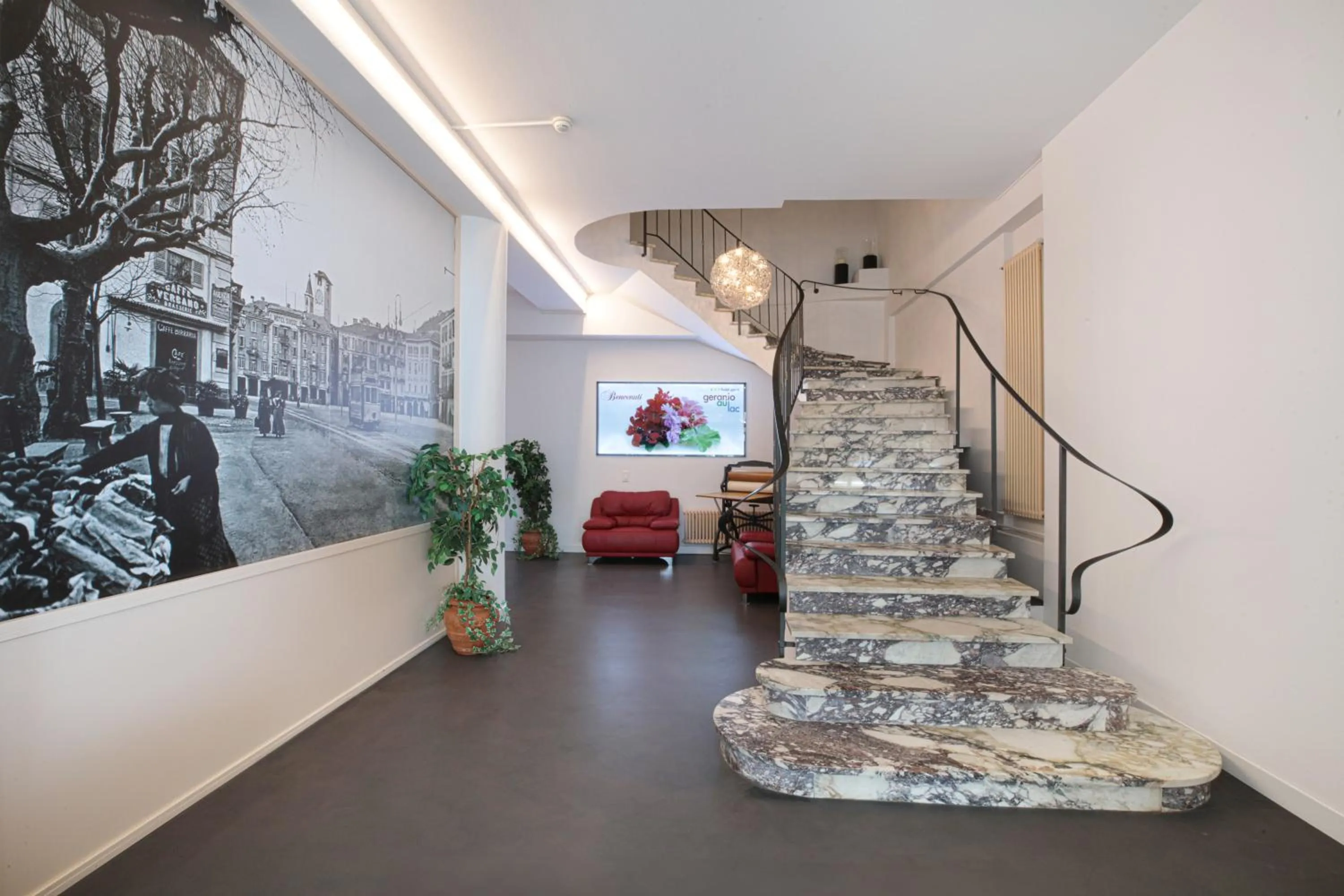 Facade/entrance in Hotel Geranio Au Lac