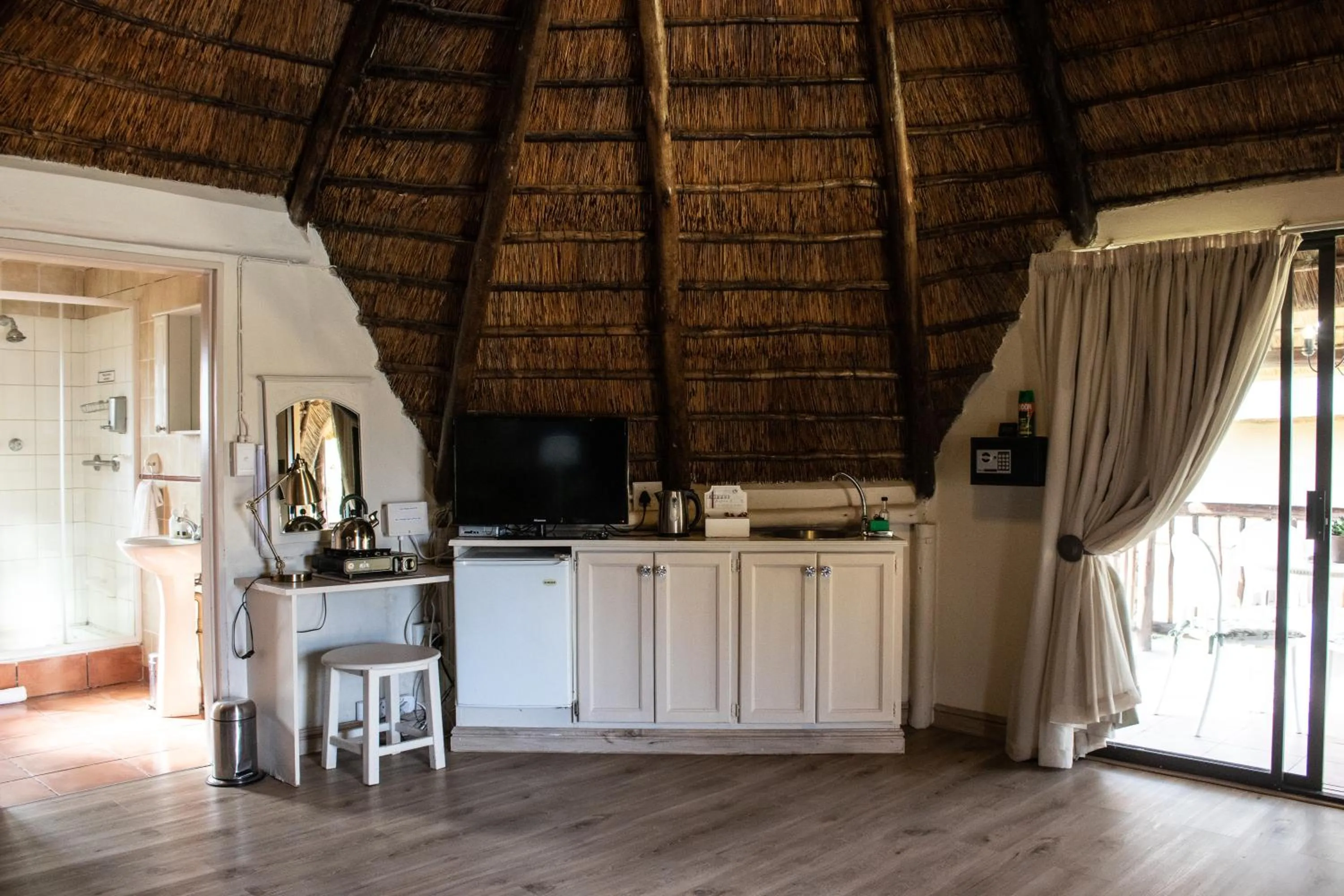 Double Room in Siesta Guesthouse & Wedding Venue - Frankfort