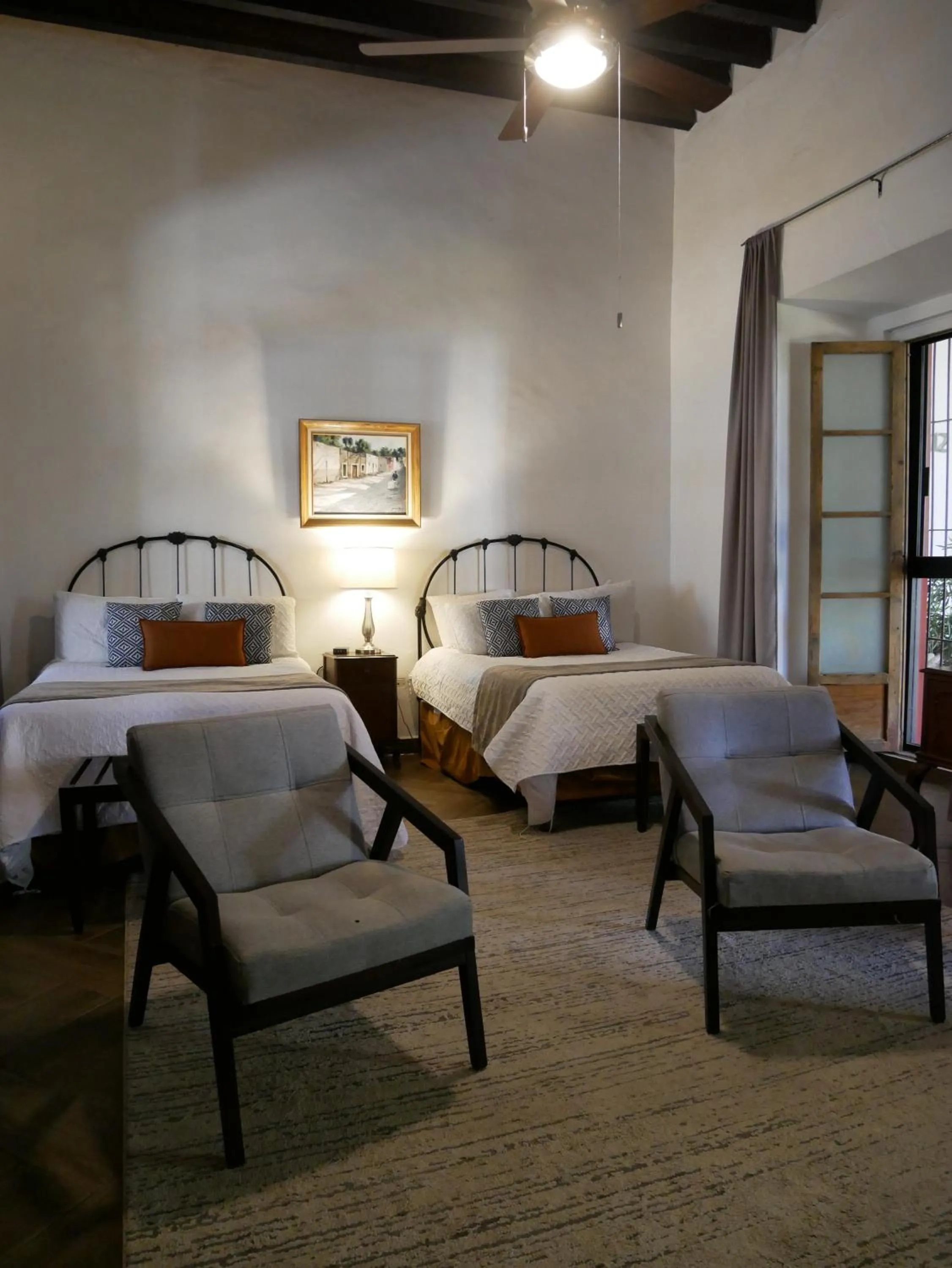 Guests, Bed in Hotel El Farol