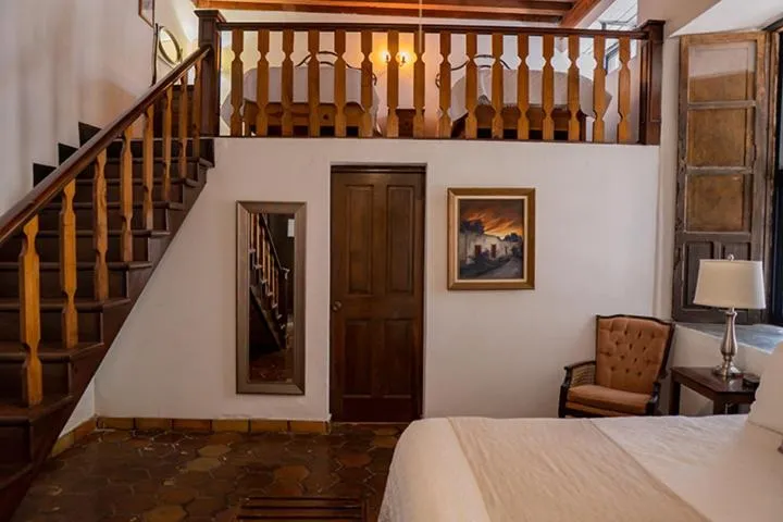 Photo of the whole room, Bed in Hotel El Farol