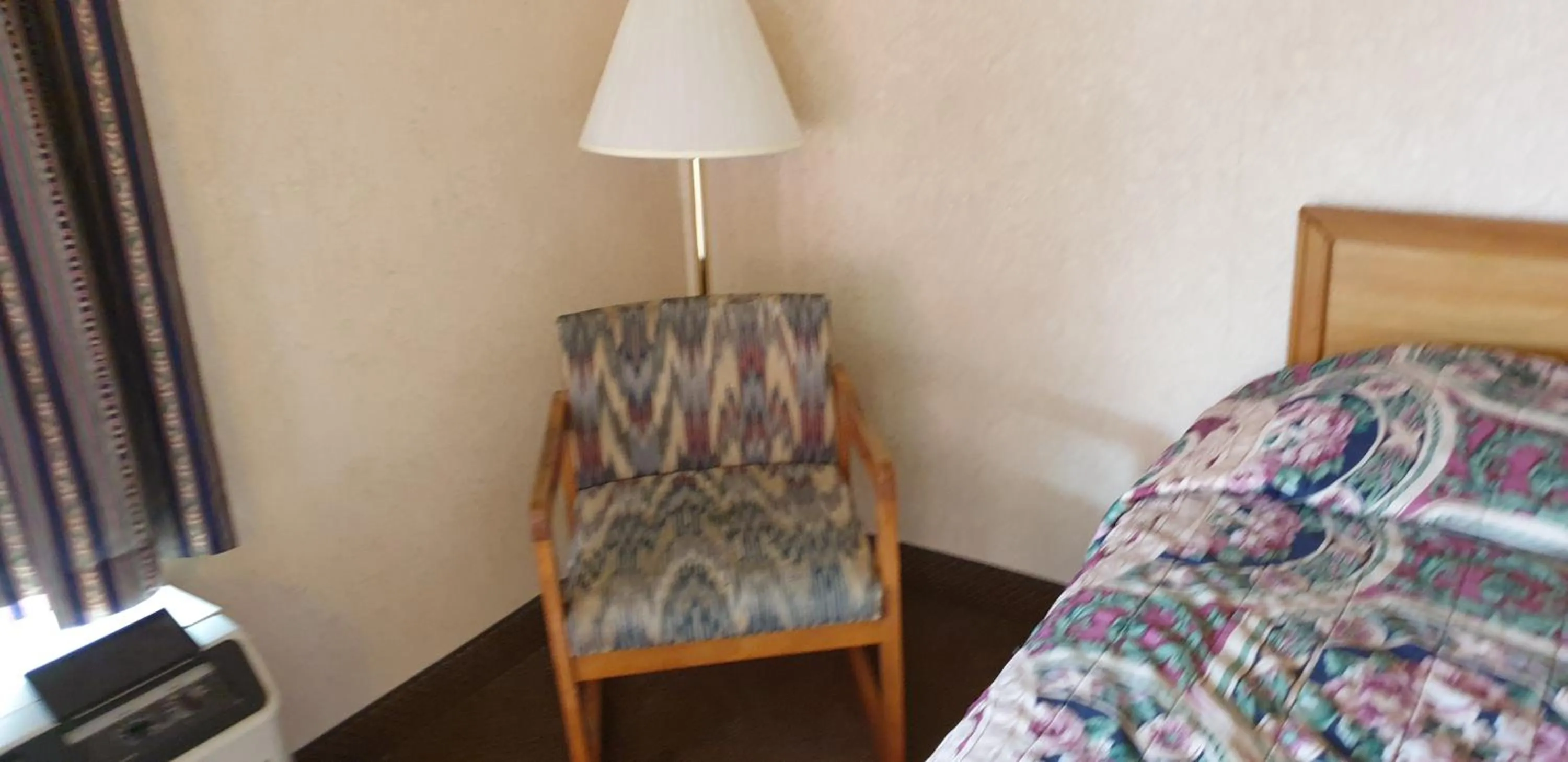 Bed in Executive Inn Kershaw