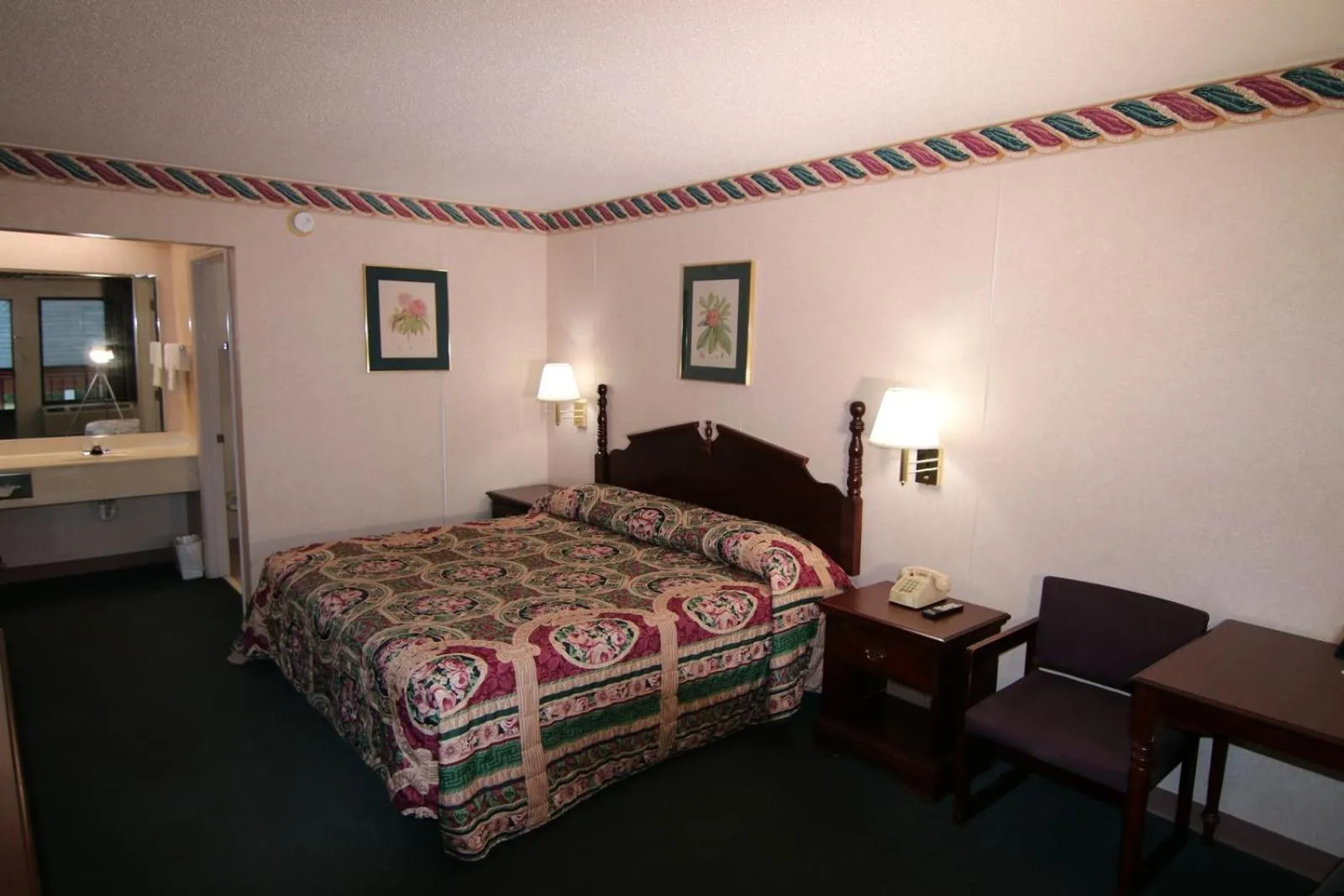 Bedroom, Bed in Executive Inn Kershaw