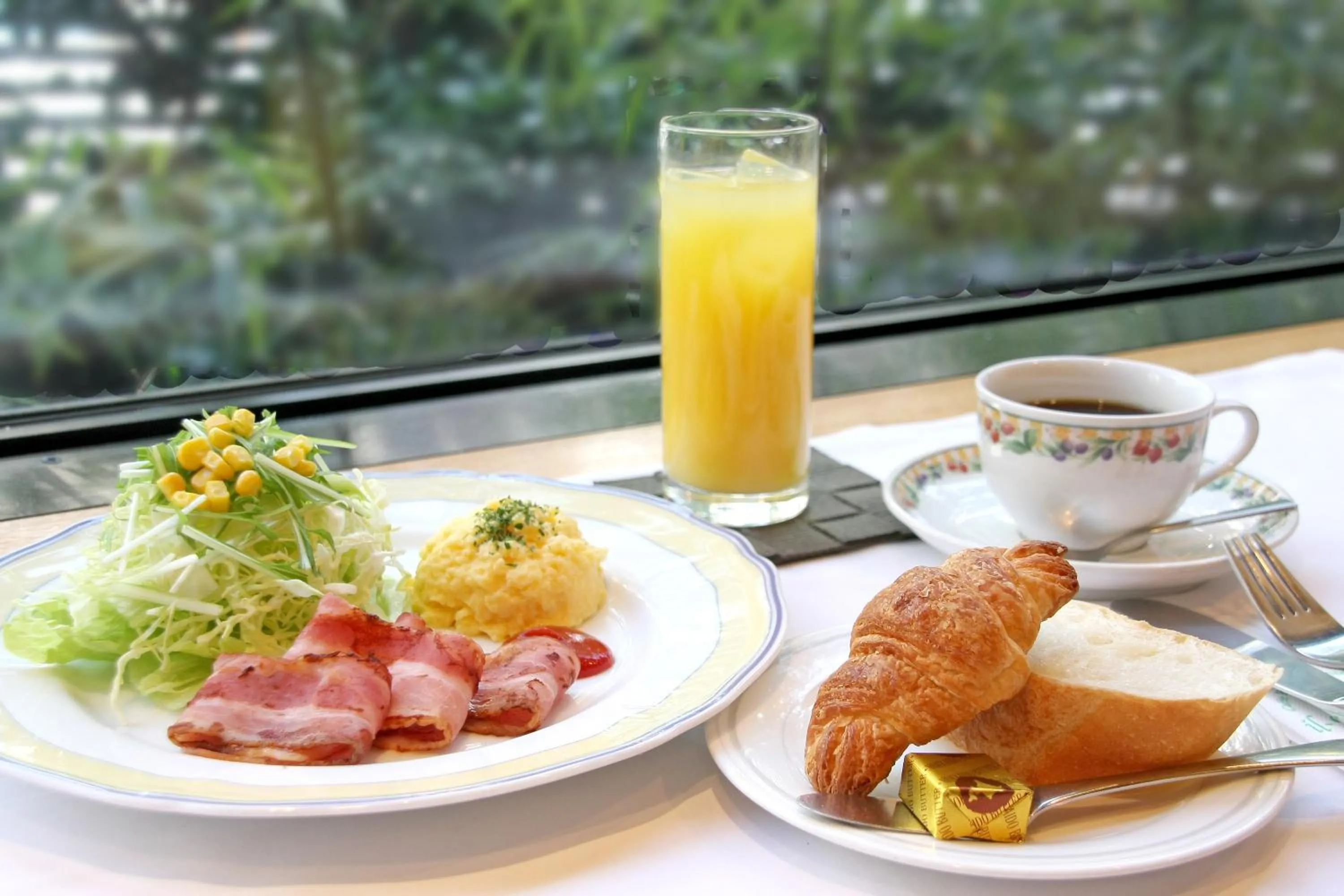 Restaurant/places to eat in Hotel Central Sendai