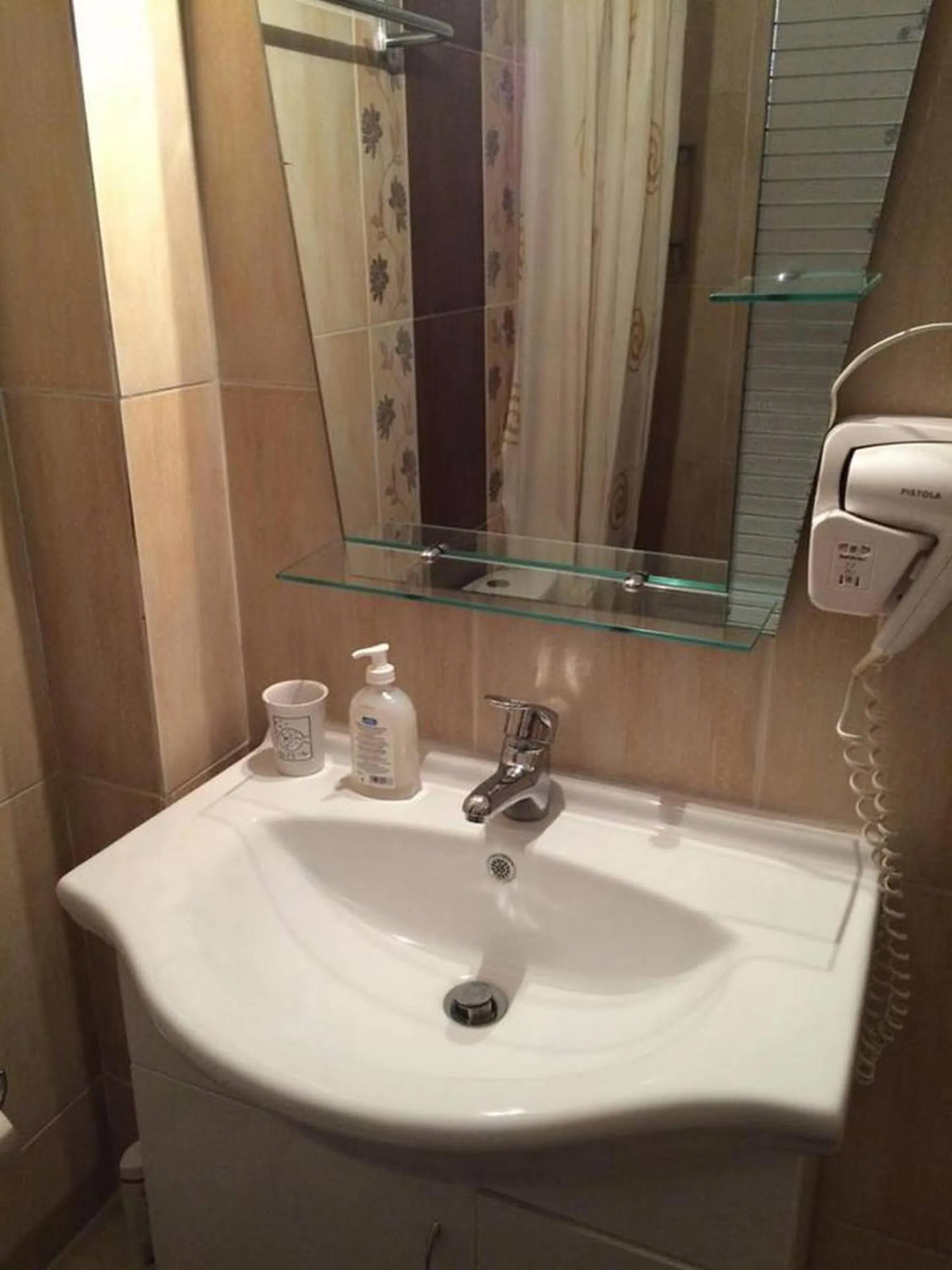 Bathroom in Nefeli Boutique Hotel