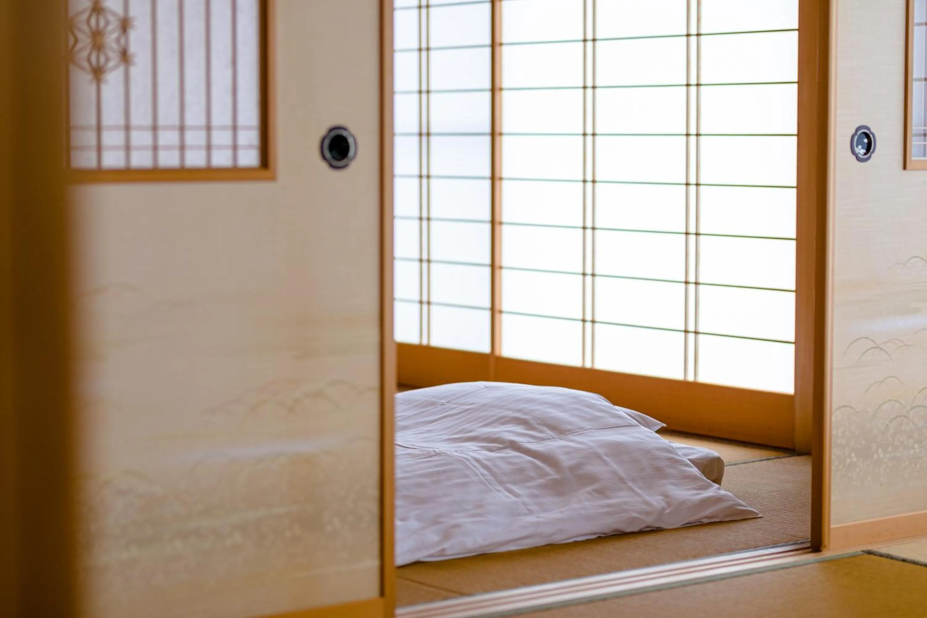 Bed in 130平米 和モダン邸宅 非日常を愉しむ 最大20名宿泊可 iine