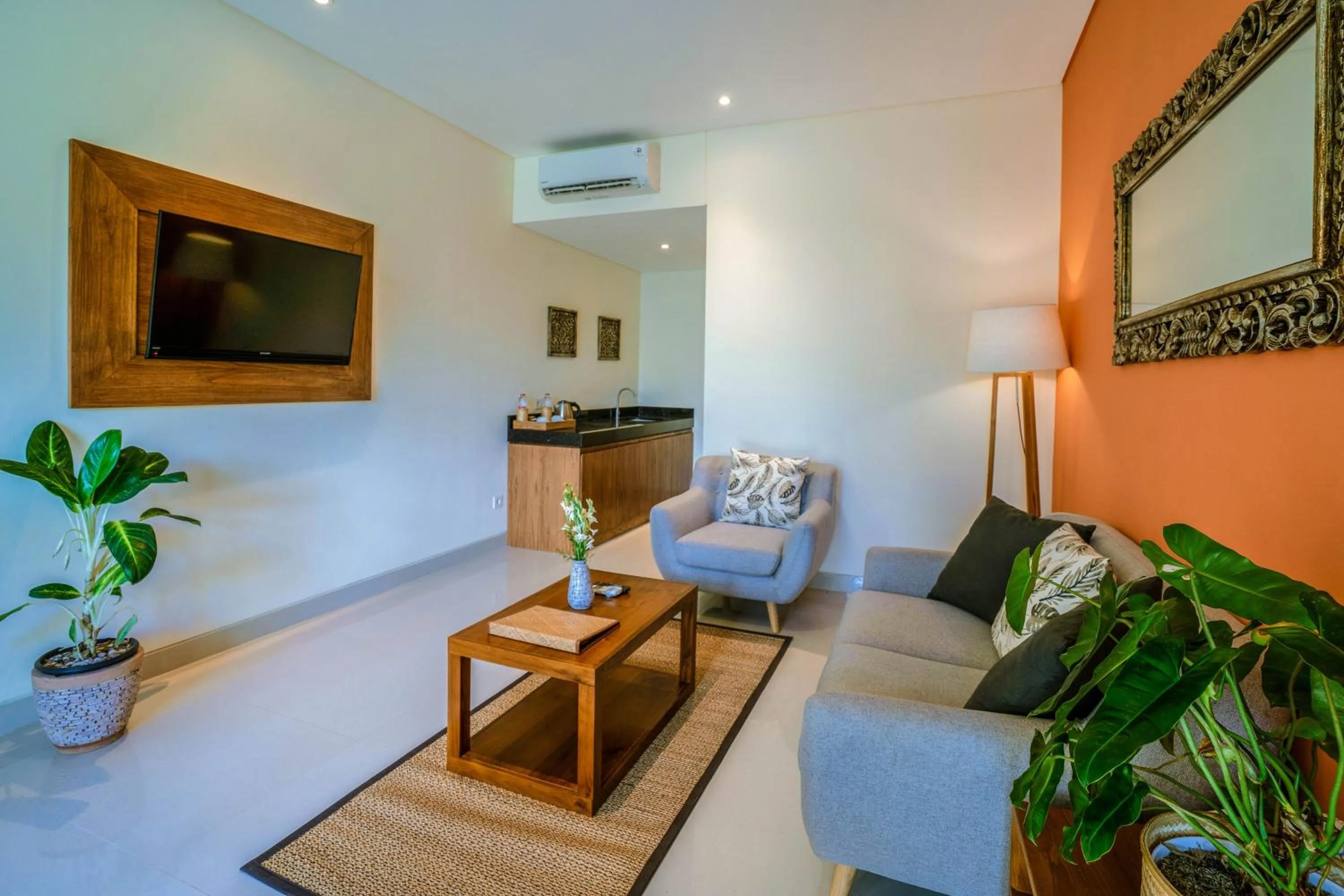 Living room in Kahayana Suites Ubud