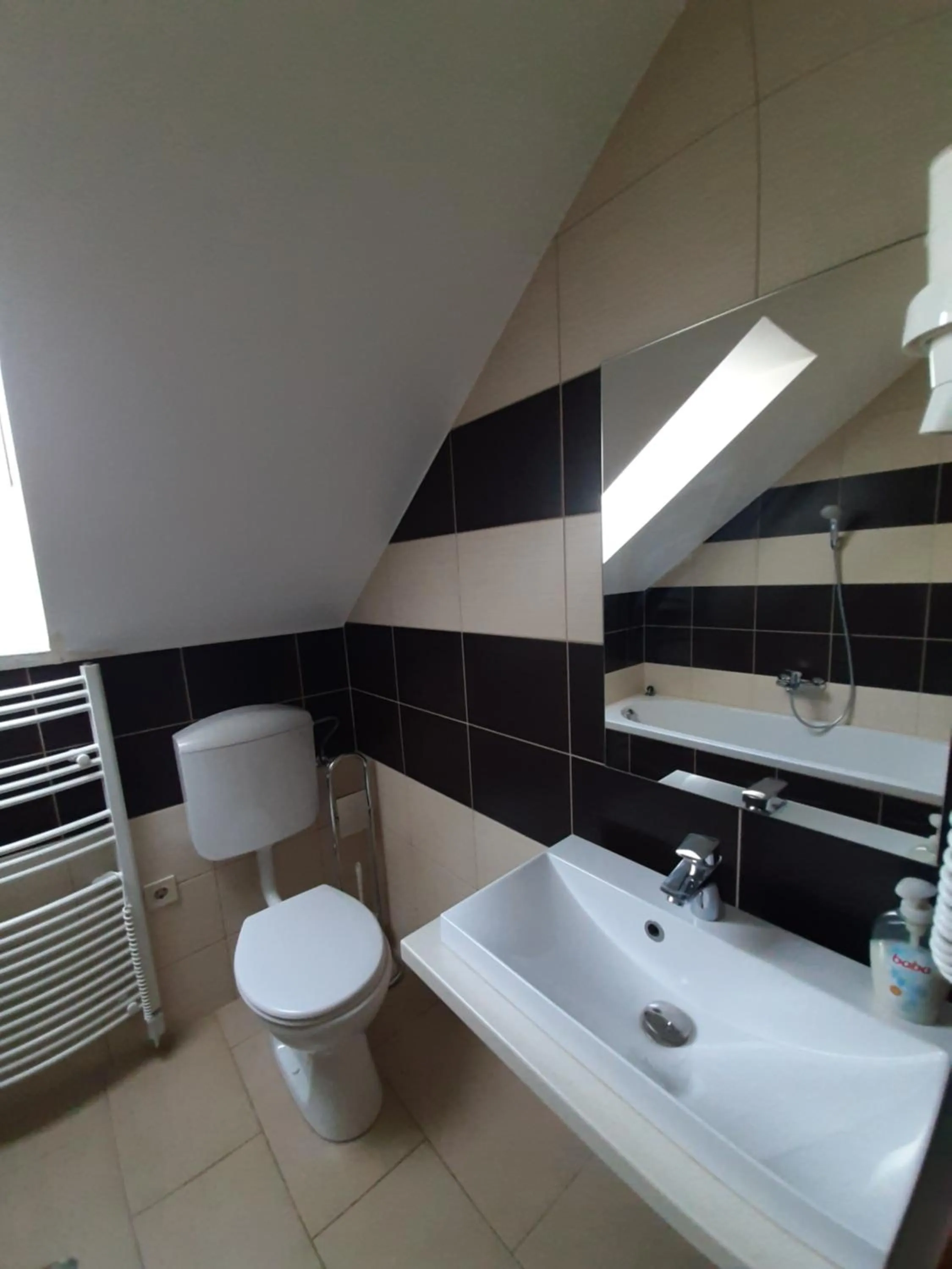 Viktória Lovas Panzió