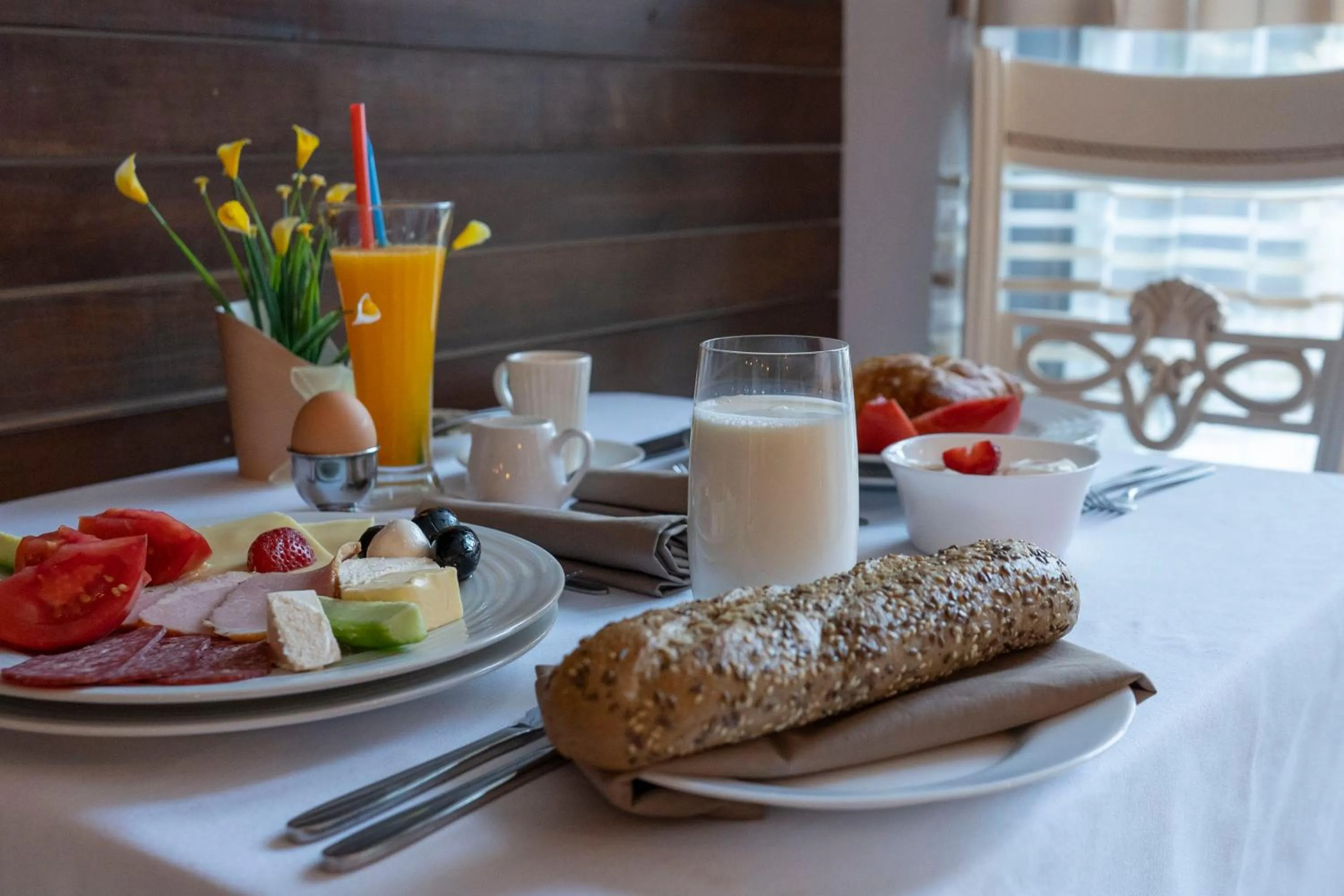 Restaurant/places to eat in Pulpudeva Family Hotel