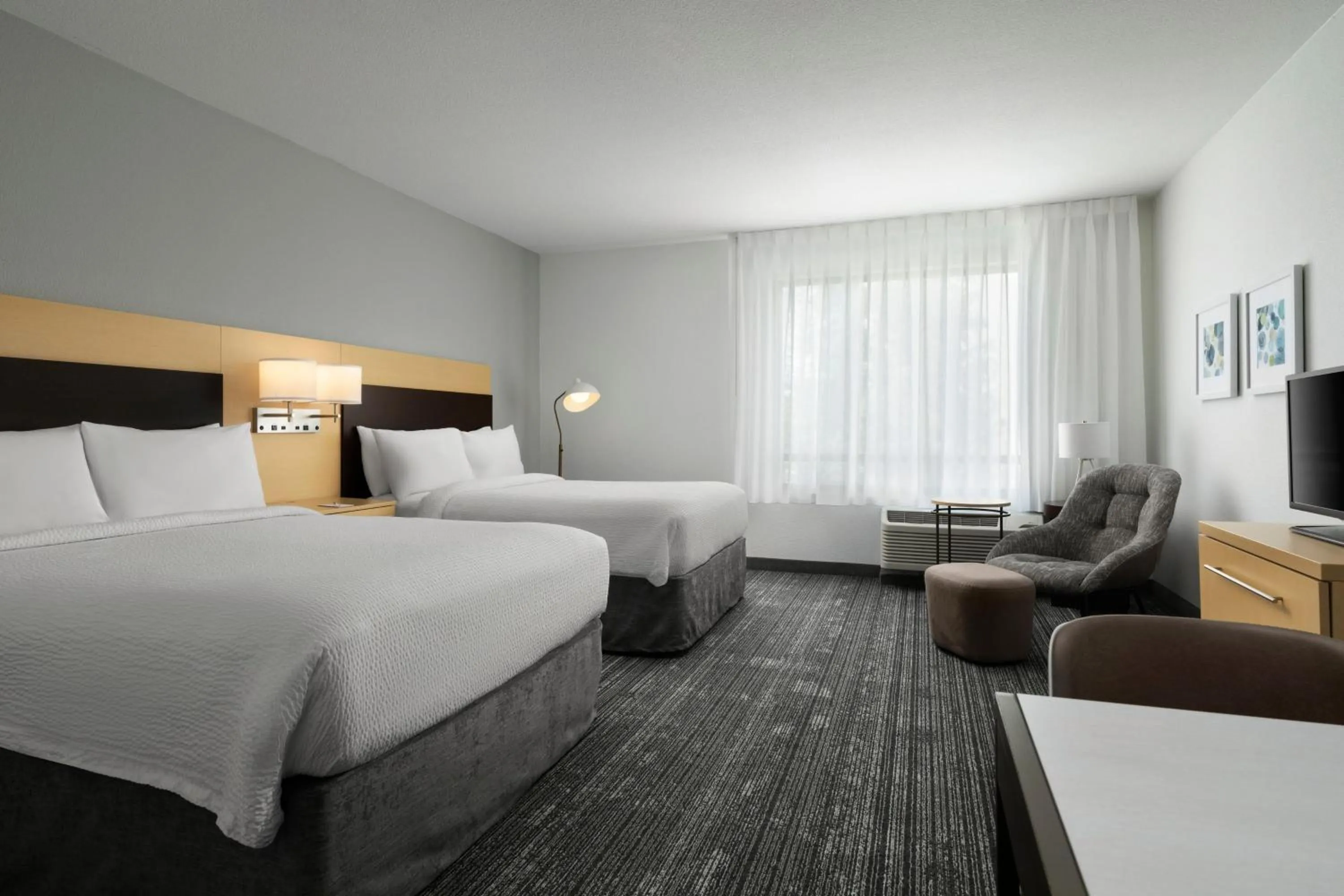 Photo of the whole room in TownePlace Suites San Jose Santa Clara