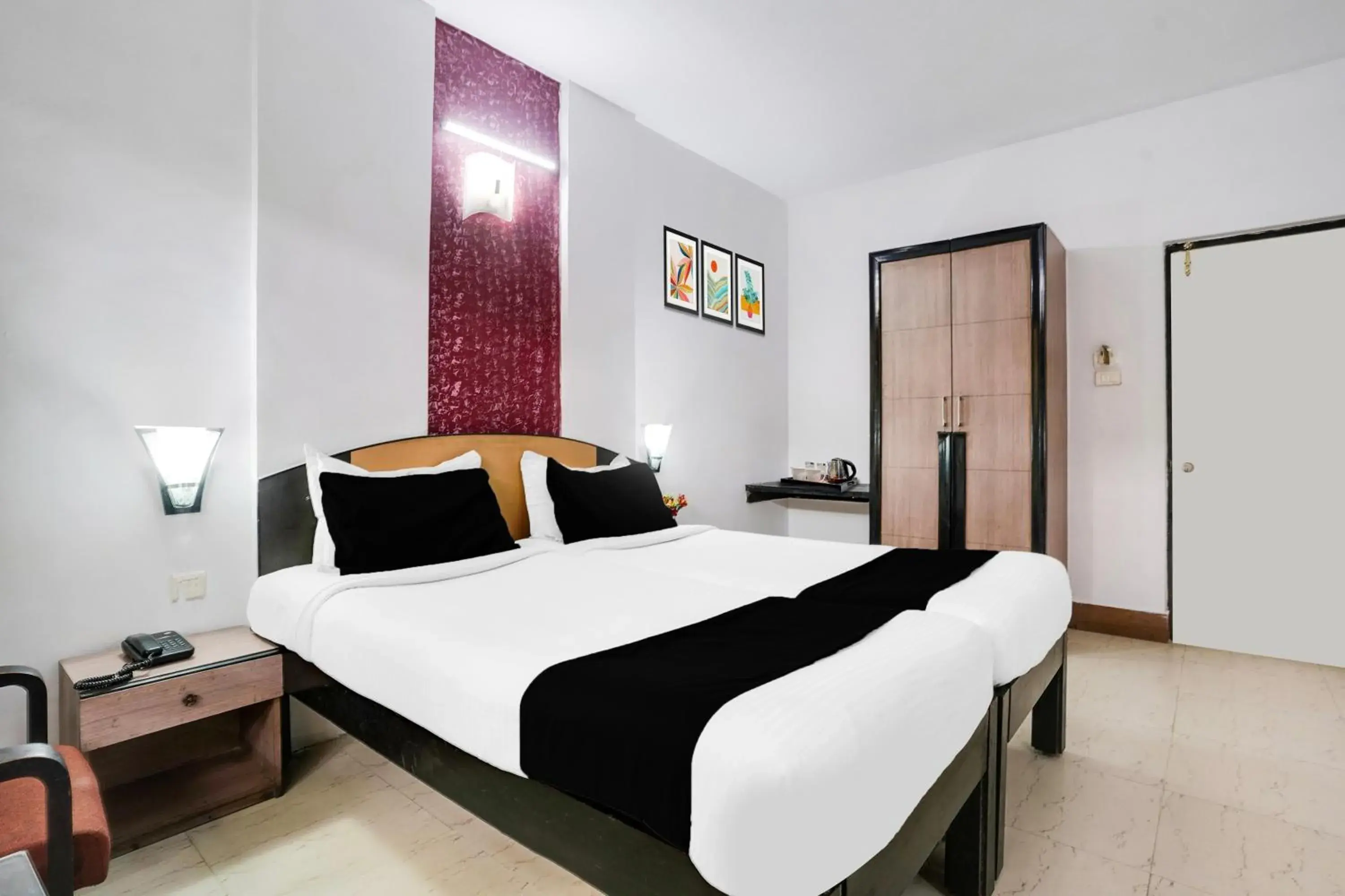 Deluxe Triple Room - single occupancy in Townhouse Margao Near Railway Station Formerly Hotel Tanish Deluxe Triple Room - single occupancy in Townhouse Margao Near Railway Station Formerly Hotel Tanish