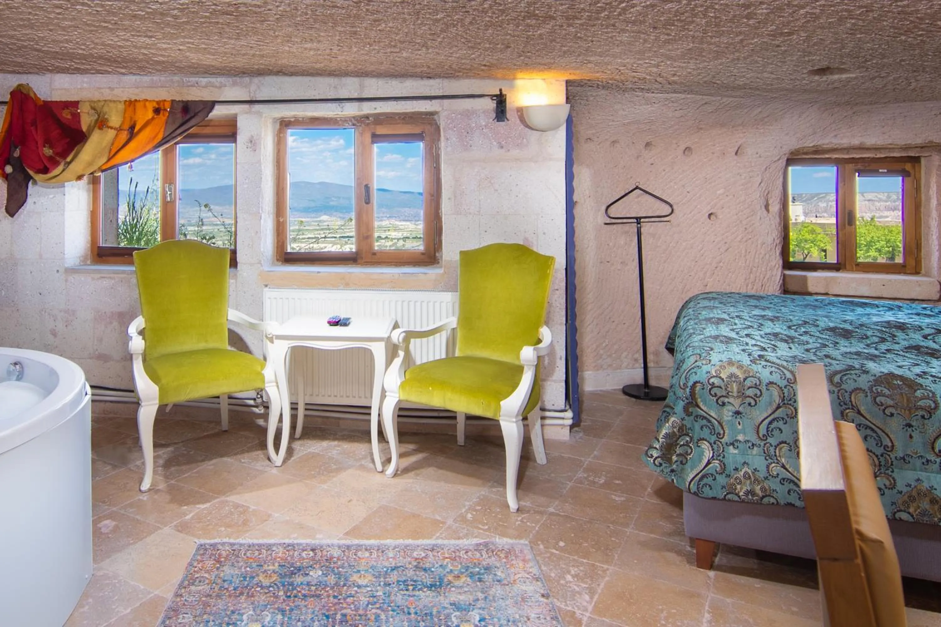 Bed in Cappadocia Fairy Chimneys Selfie Cave Hotels - Special Class