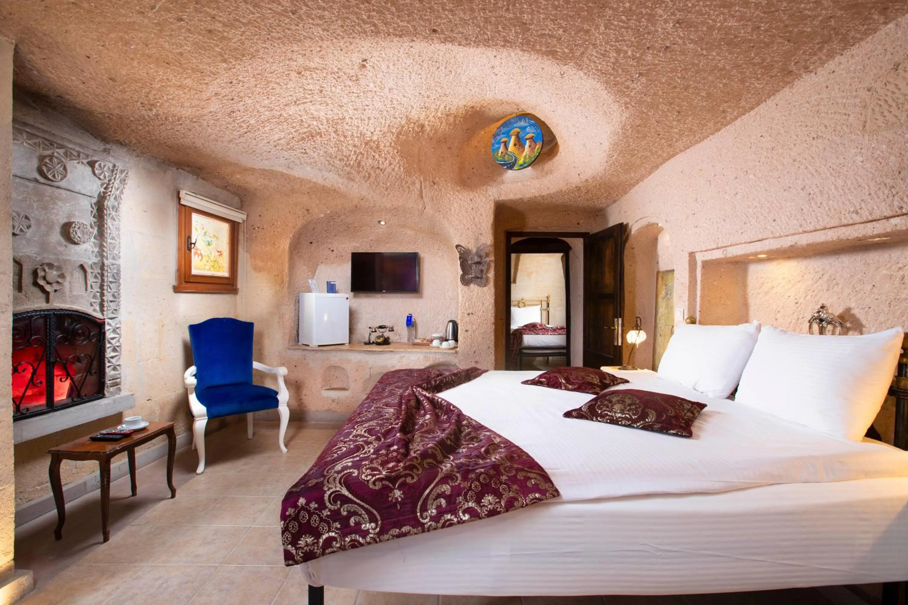 Bed in Cappadocia Fairy Chimneys Selfie Cave Hotels - Special Class