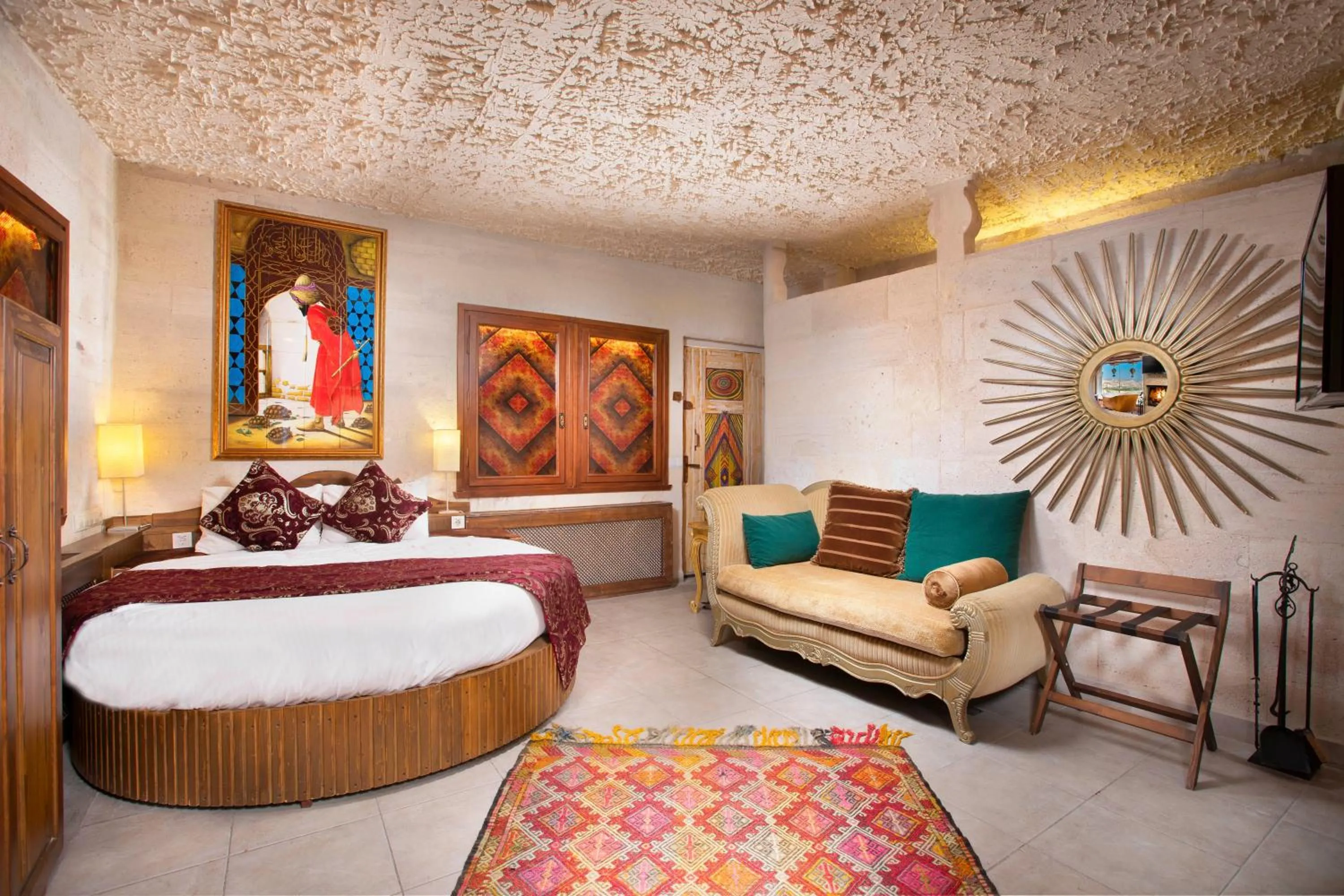 Bed in Cappadocia Fairy Chimneys Selfie Cave Hotels - Special Class