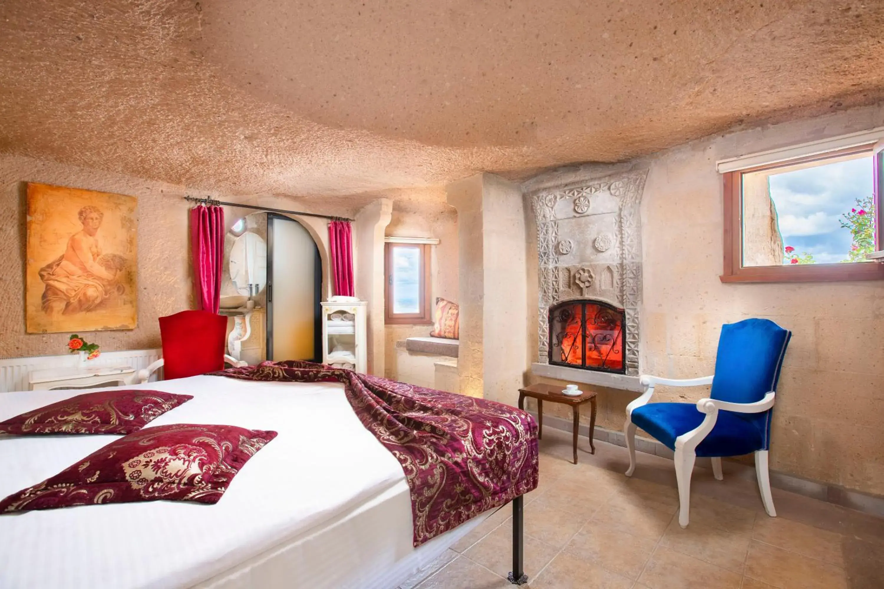 View (from property/room), Bed in Cappadocia Fairy Chimneys Selfie Cave Hotels - Special Class View (from property/room), Bed in Cappadocia Fairy Chimneys Selfie Cave Hotels - Special Class