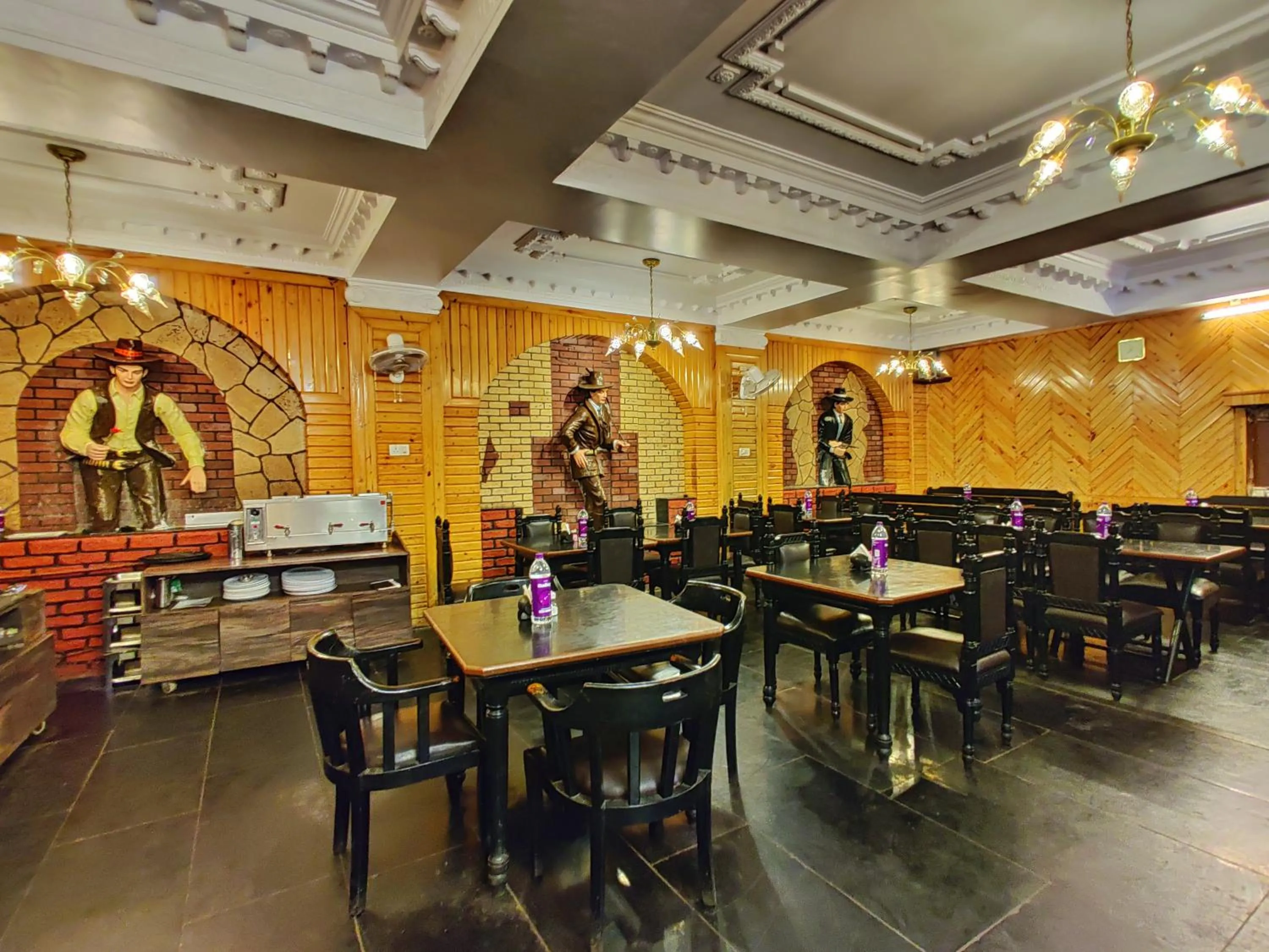 Dining area in Hotel Pratap Heritage