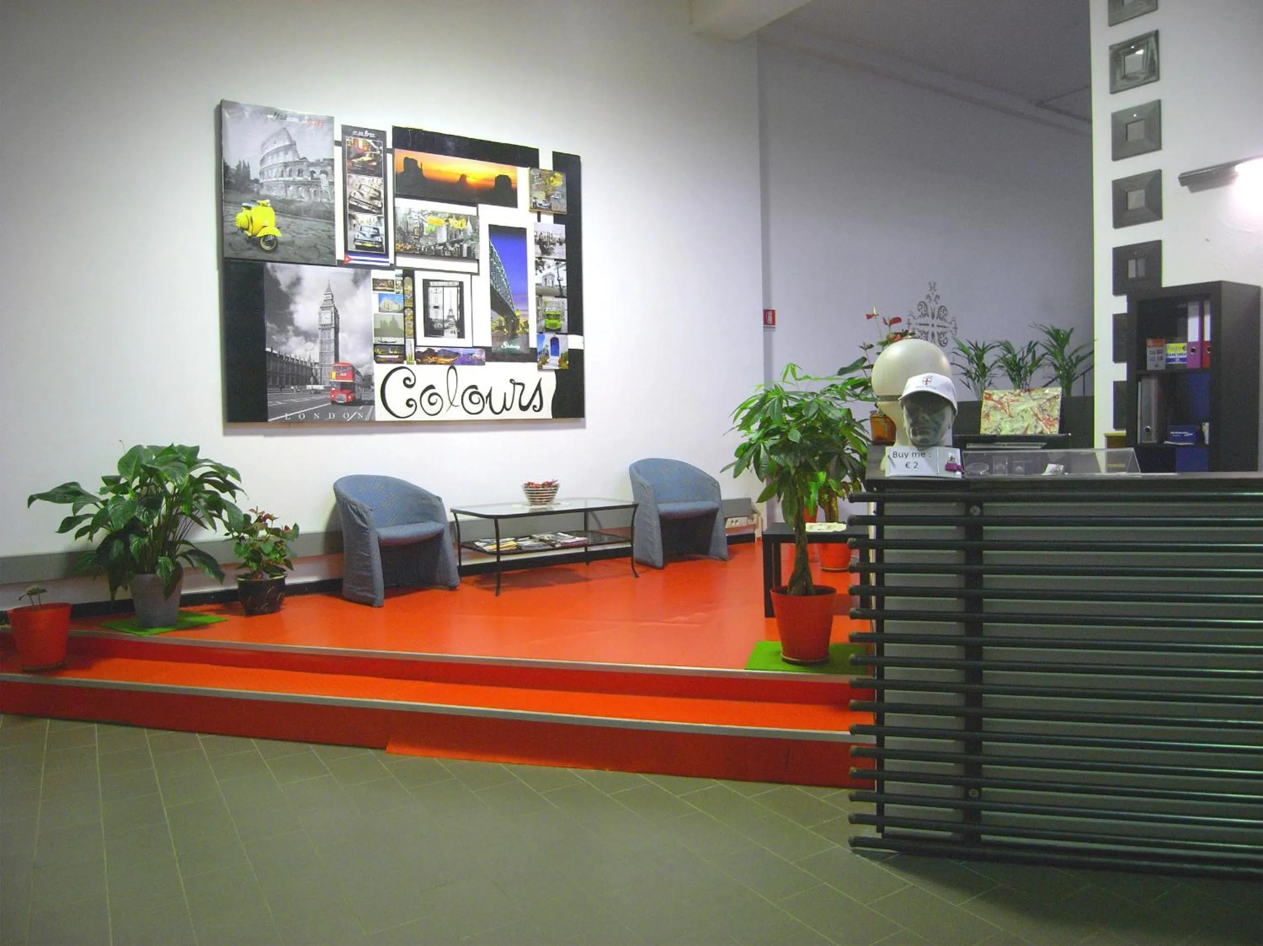 Lobby or reception in Hostel Colours