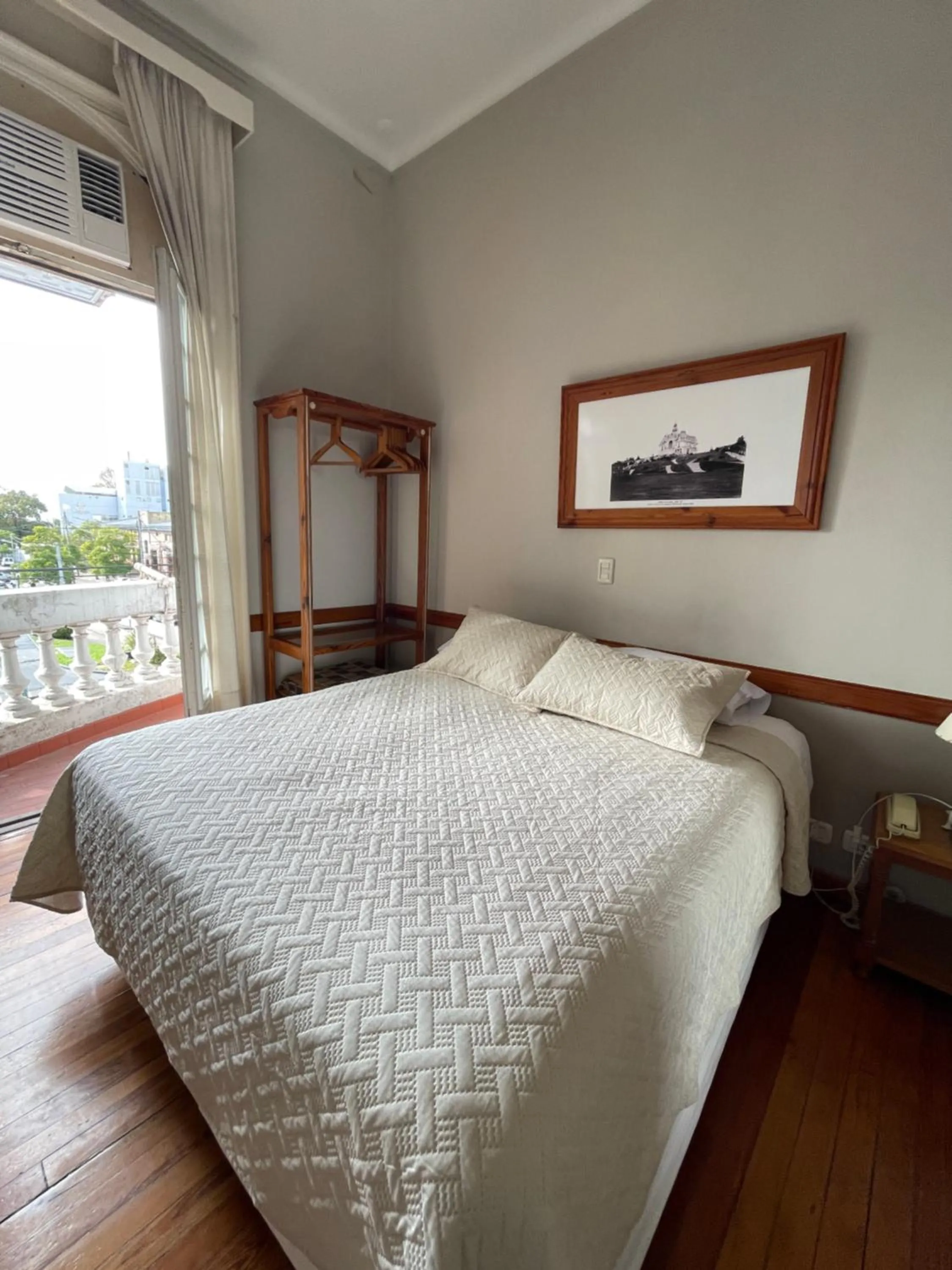 Bed in Hotel Vicente López