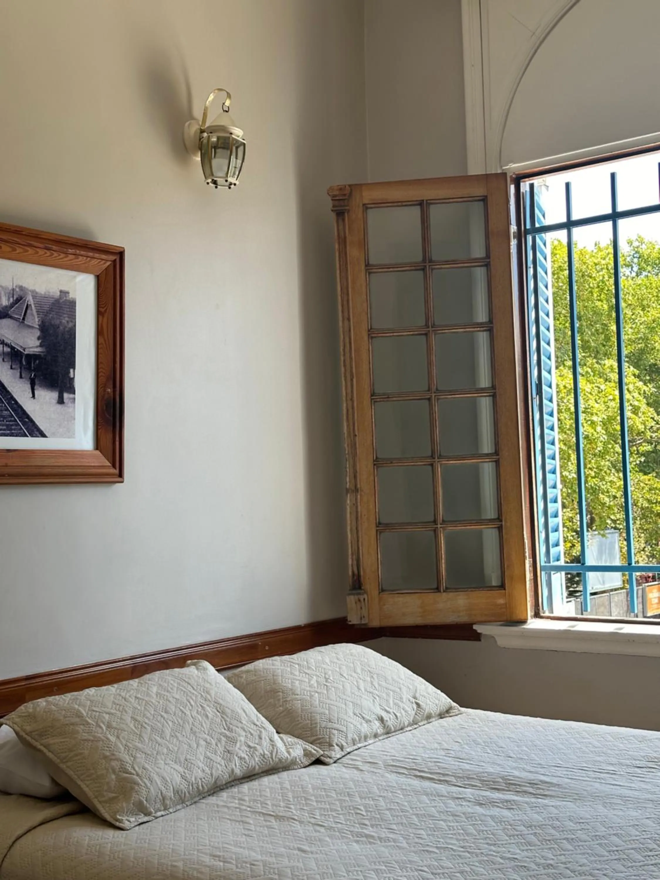 Bed in Hotel Vicente López