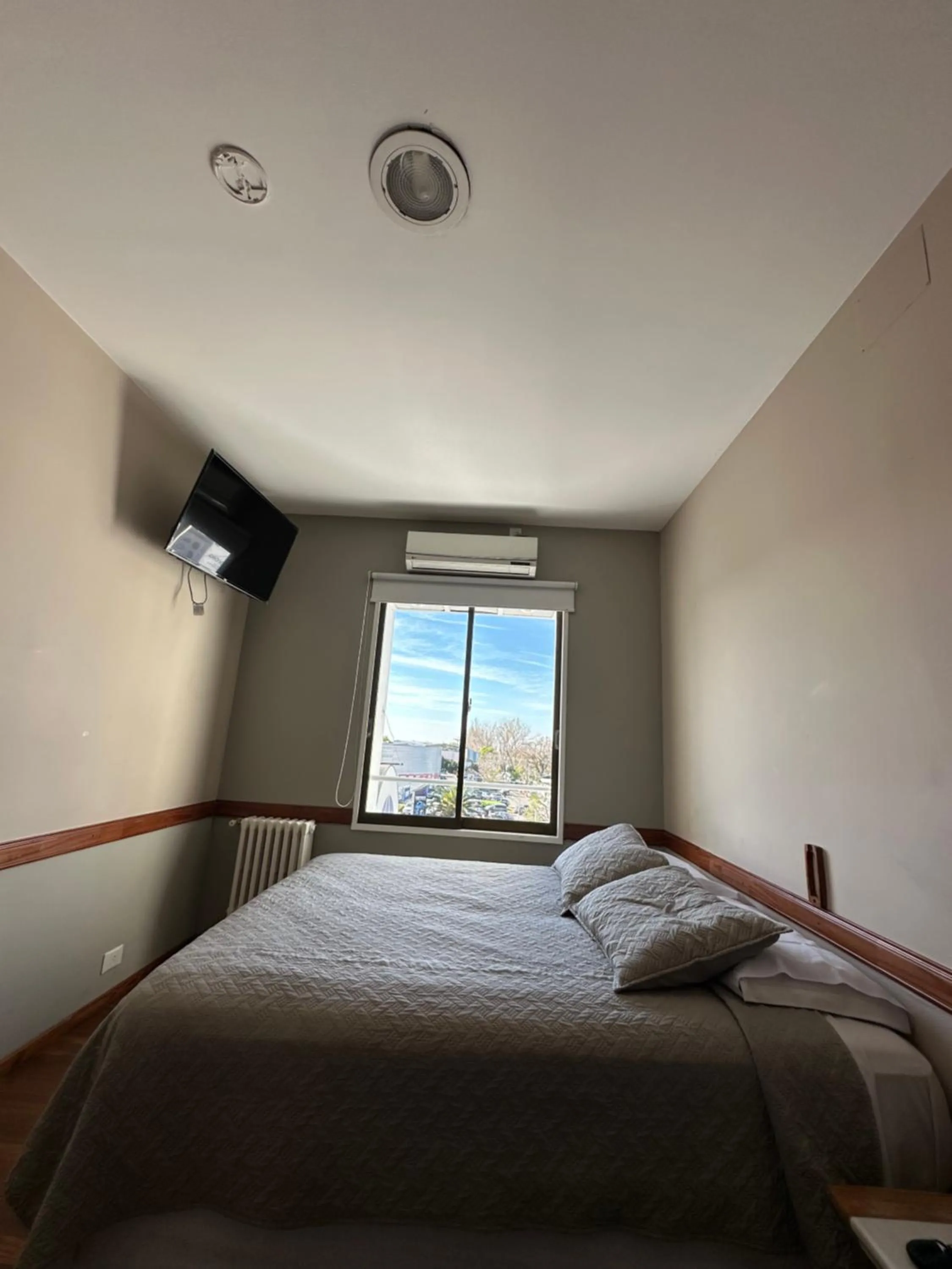 Bed in Hotel Vicente López