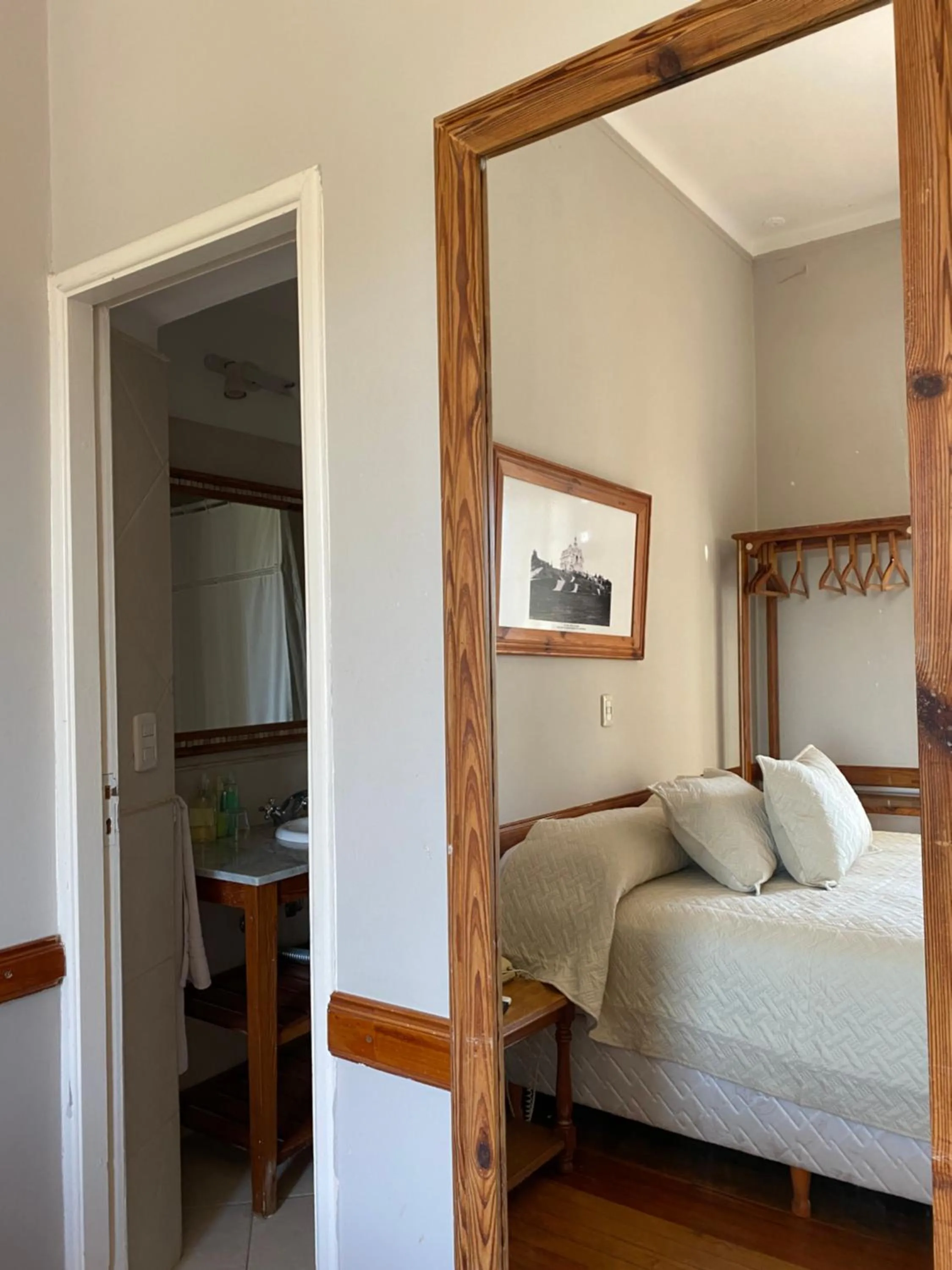 Bed in Hotel Vicente López