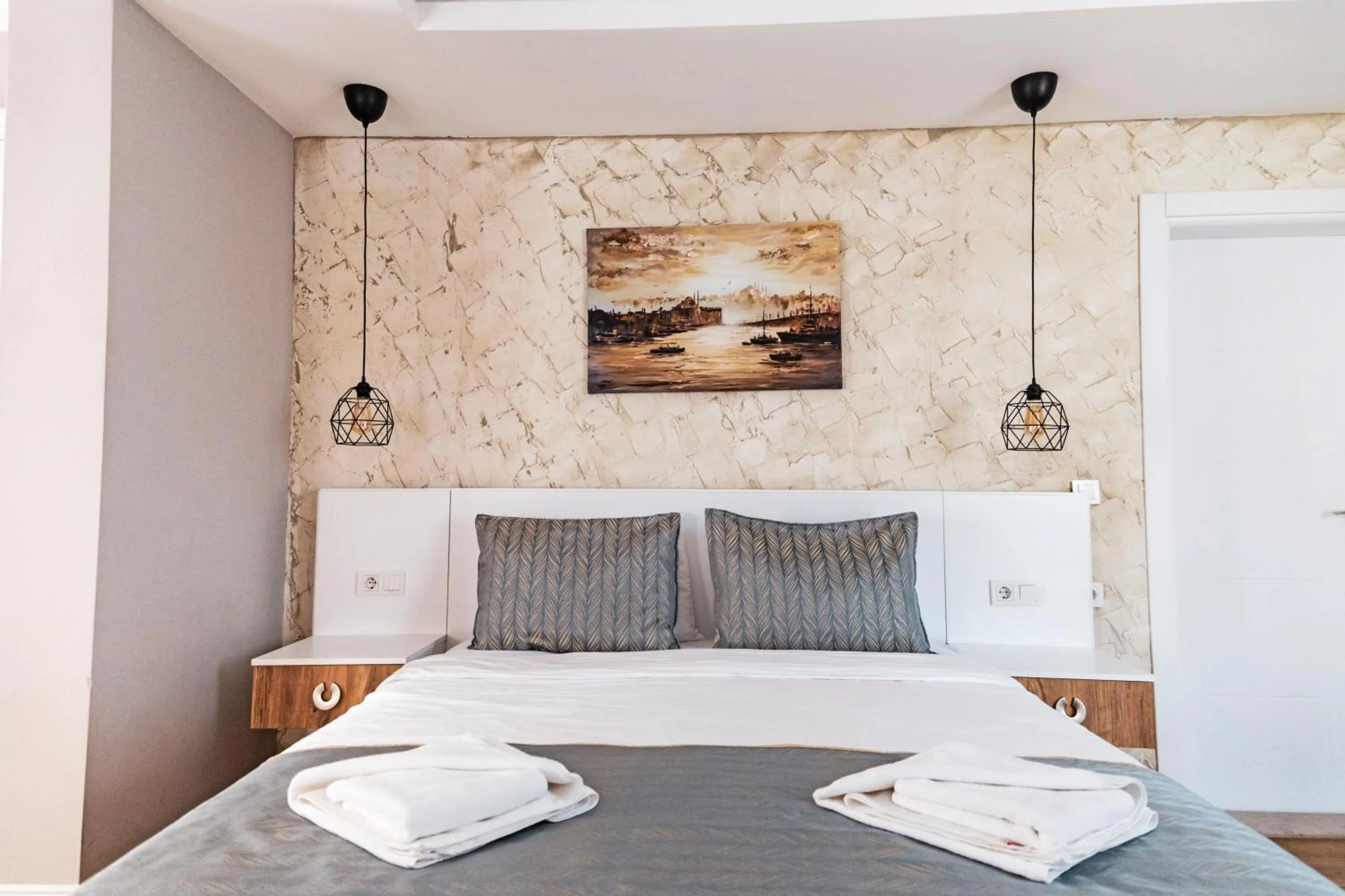 Bed in Galata Door Hotel