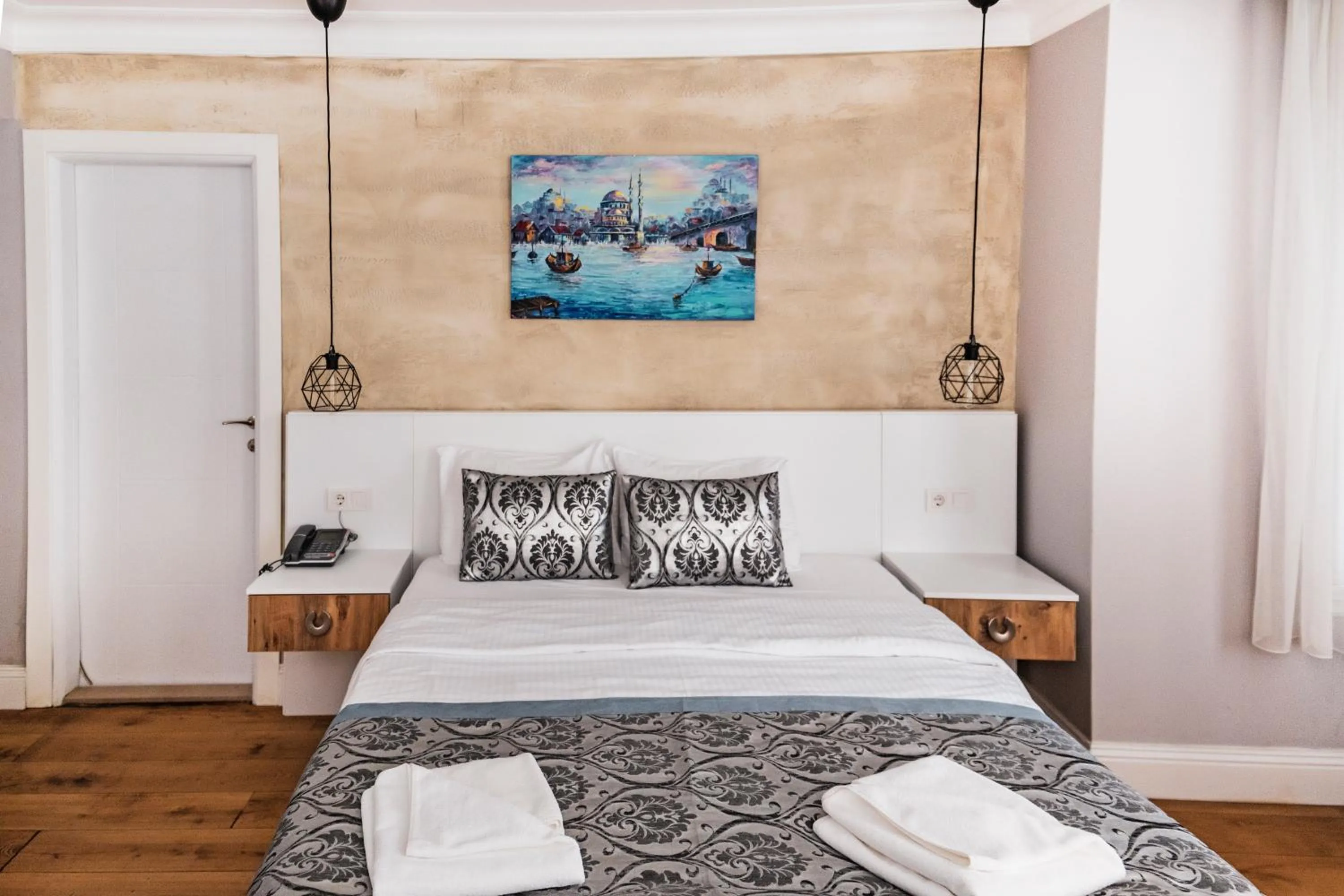 Bed in Galata Door Hotel