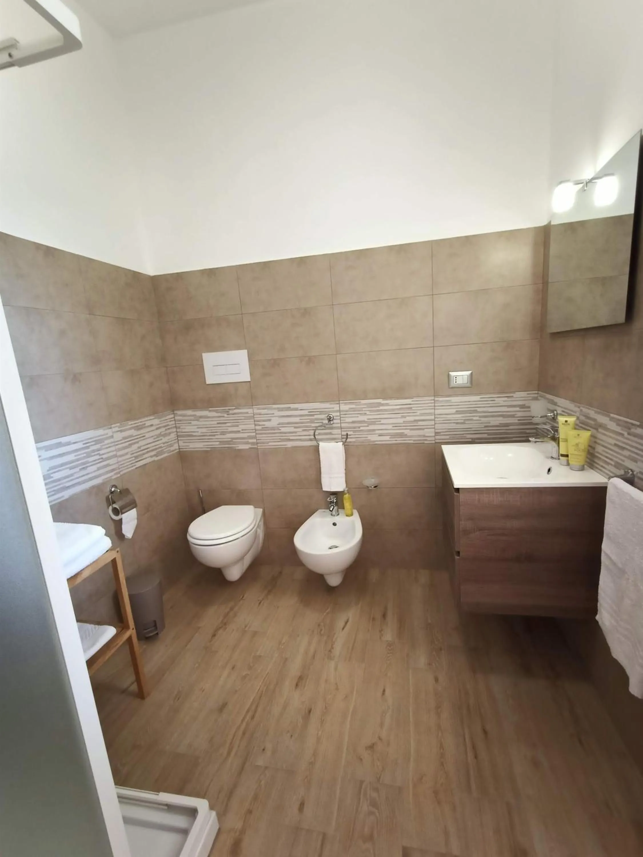 Shower in B&B Villa Sara Falconara