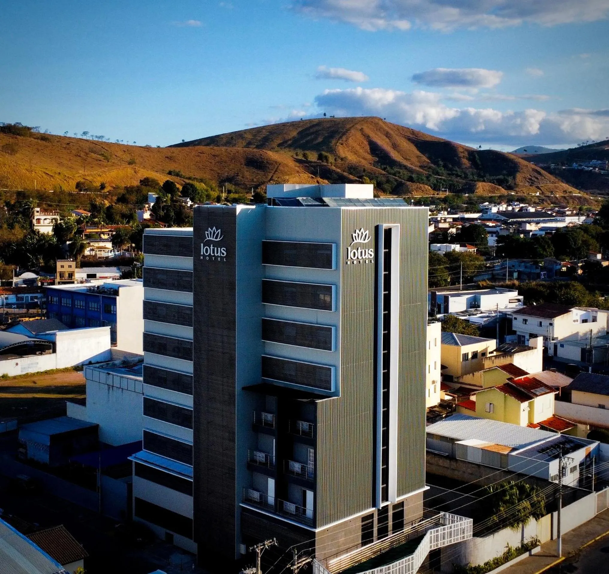 Facade/entrance in Lotus Hotel - à 6 km do Santuário de Aparecida-SP