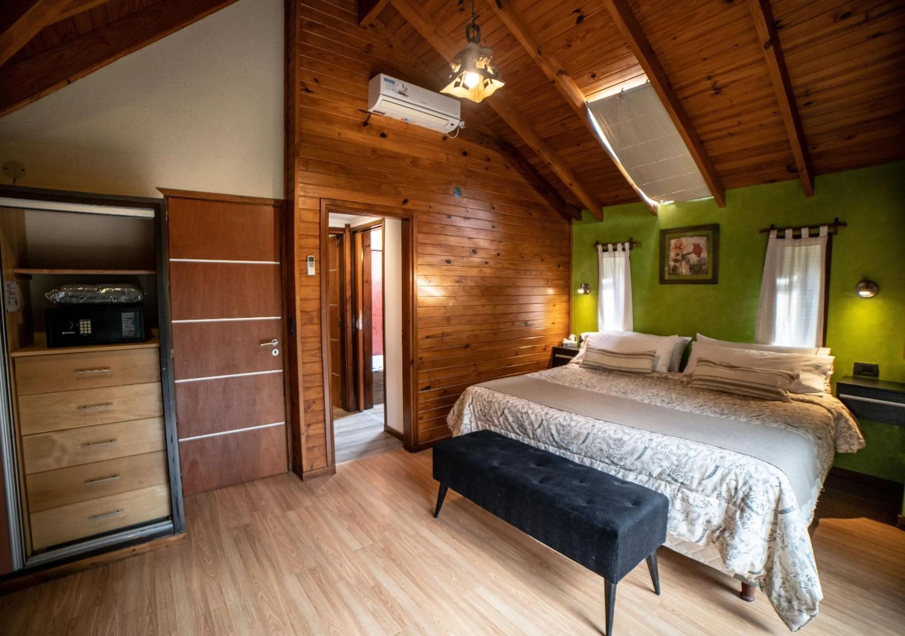 Bedroom, Bed in Guardianes Del Bayo