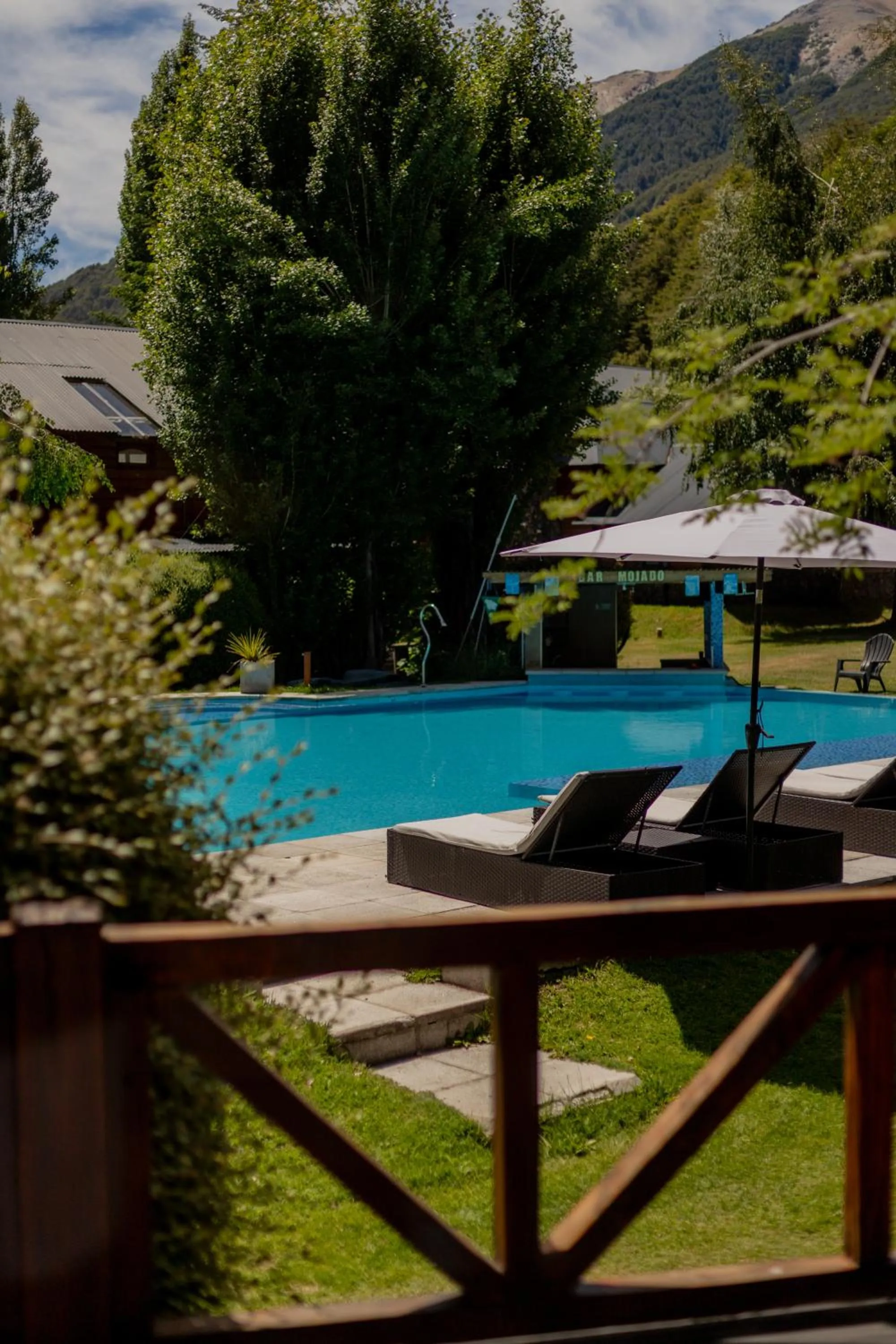 Mountain view in Guardianes Del Bayo