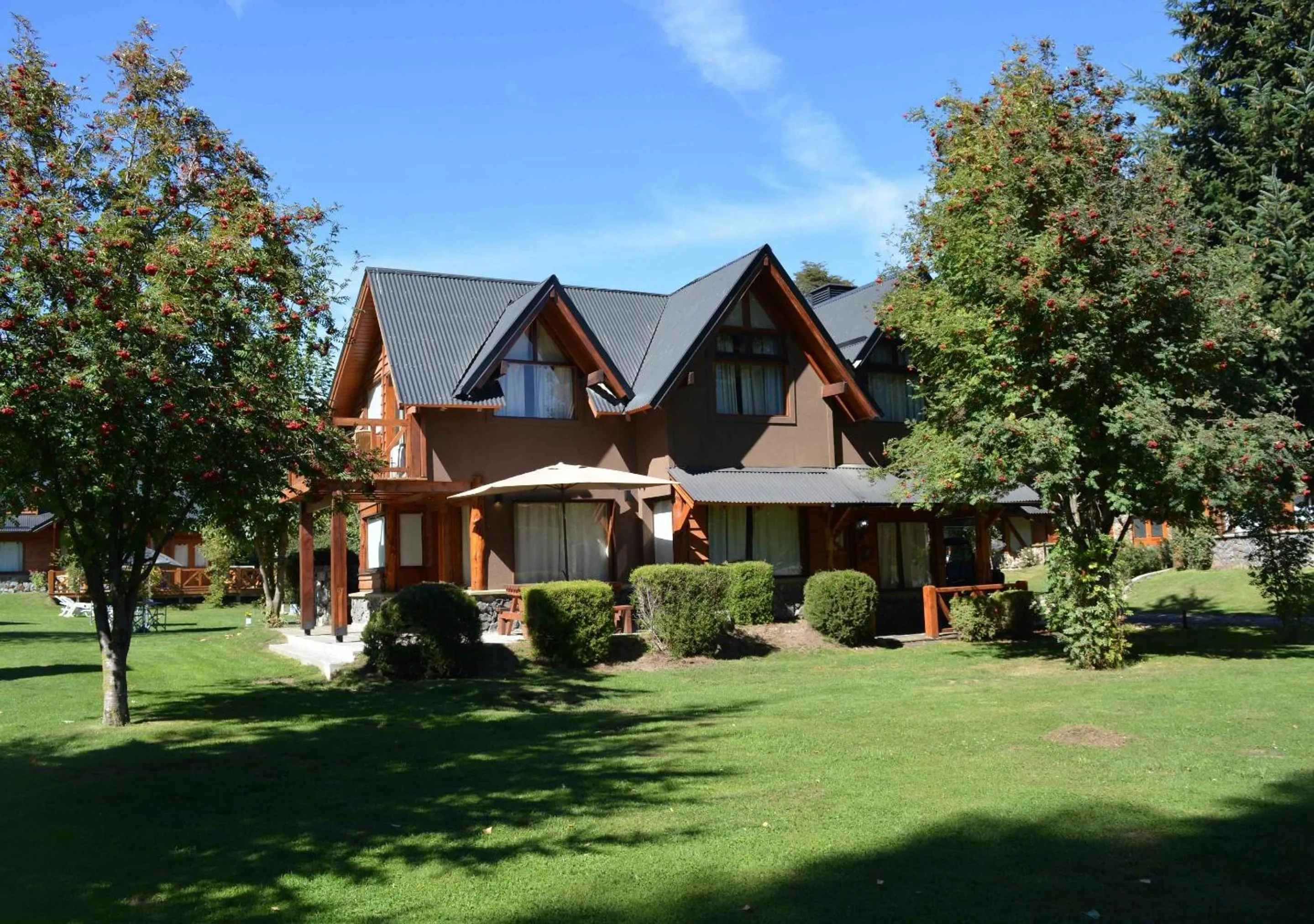 Property building in Guardianes Del Bayo