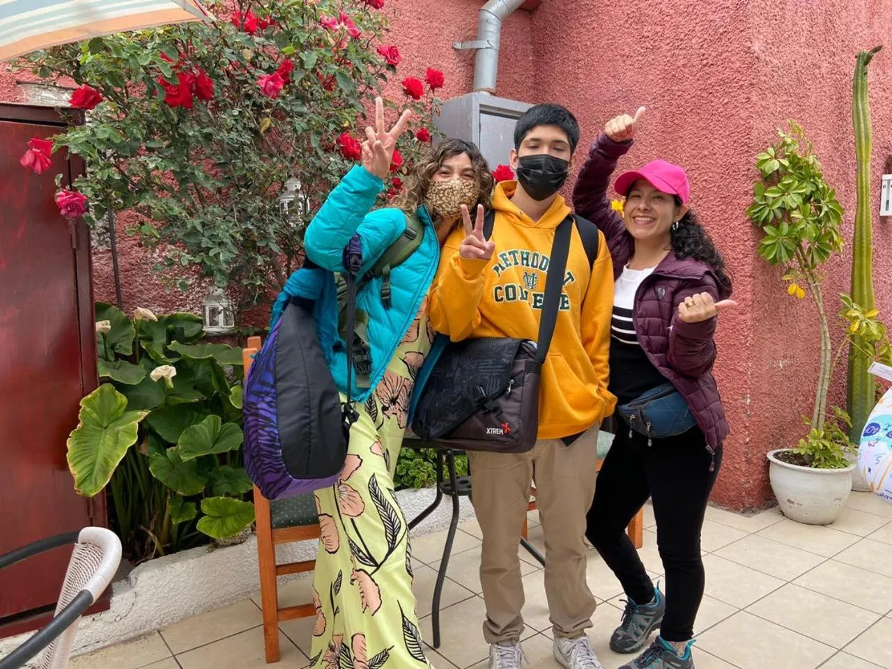 group of guests in Hostal Avenue
