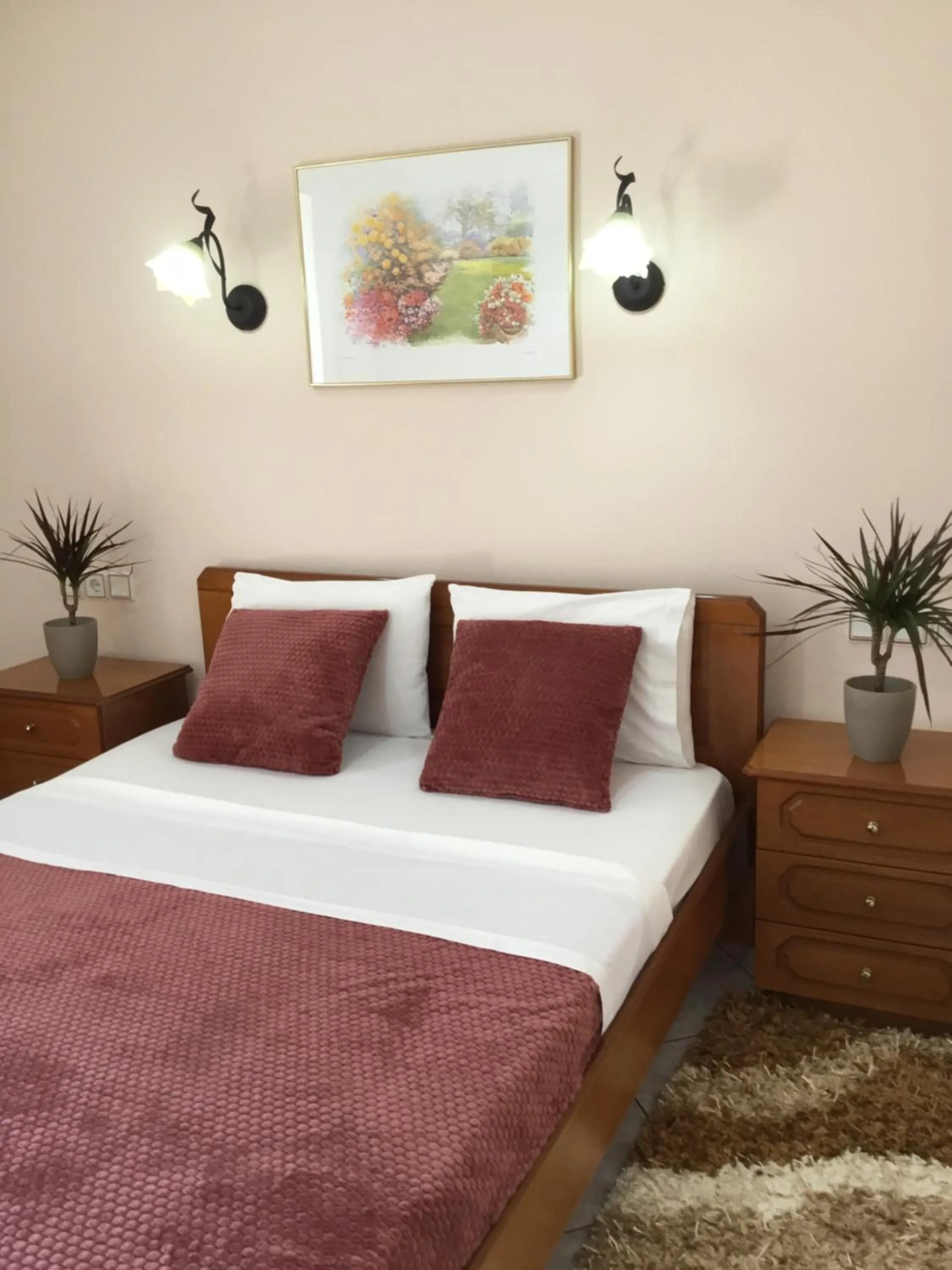 Photo of the whole room, Bed in Hotel Triantafyllou