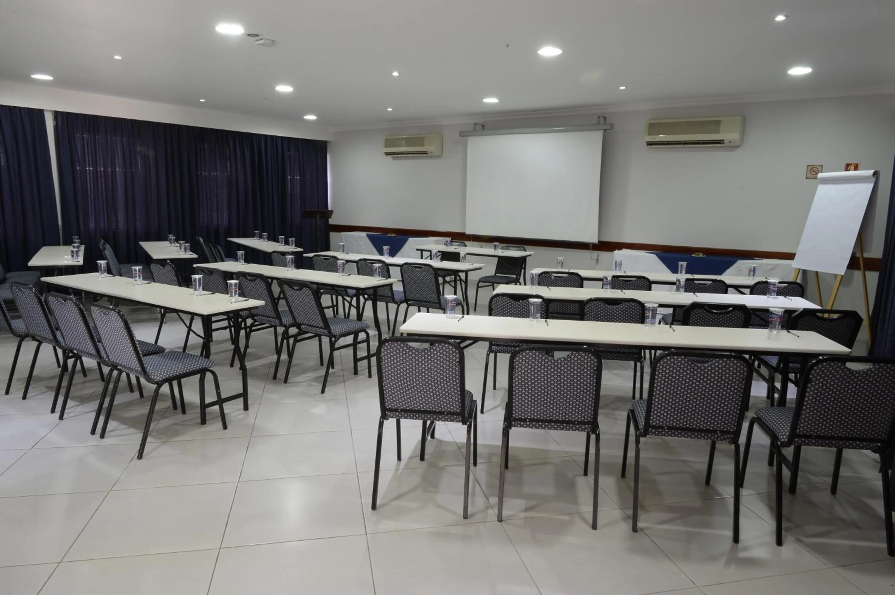 Activities in Hotel Colonial Plaza