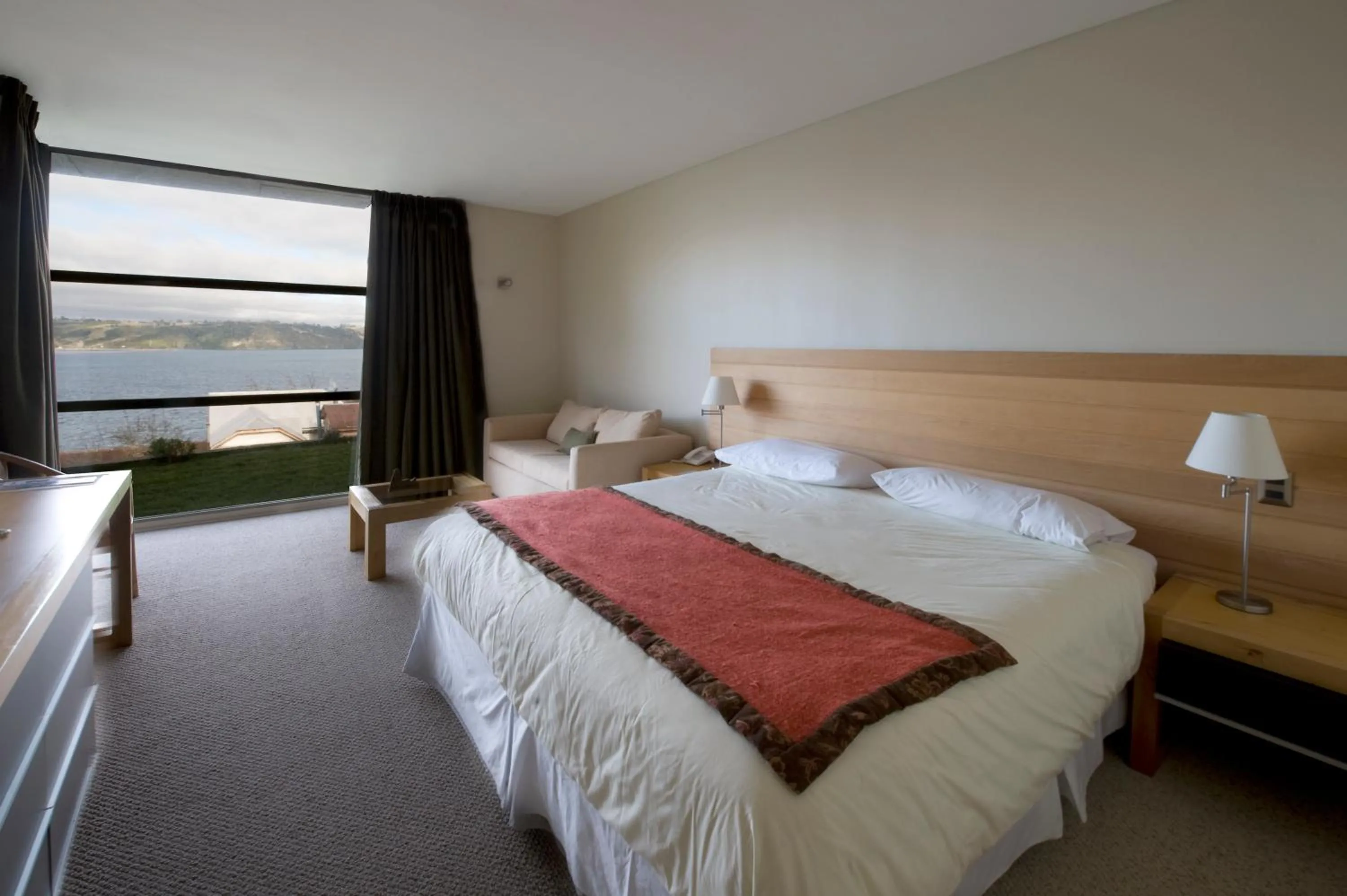 Photo of the whole room, Bed in Hotel de Castro